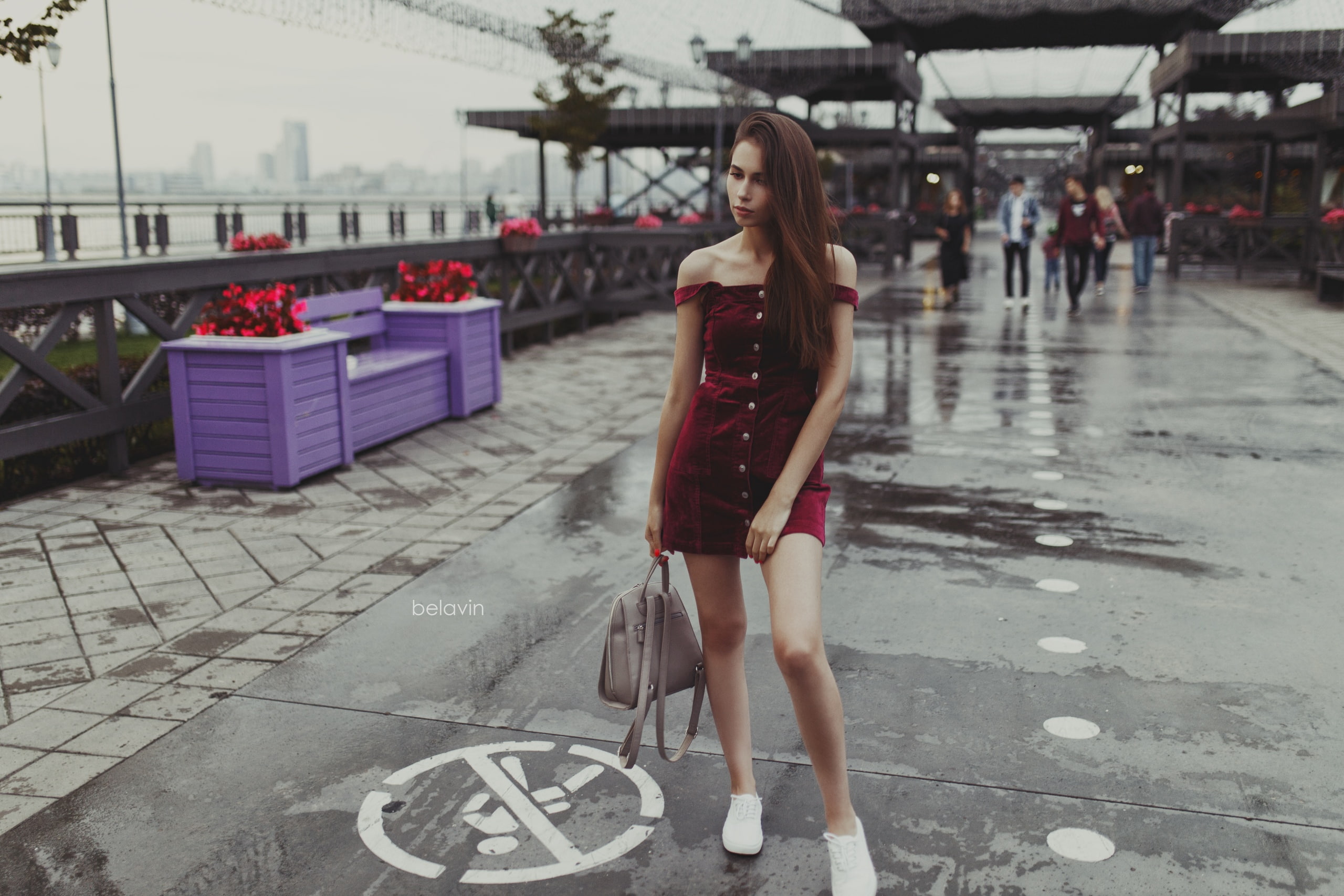 Alexander Belavin, portrait, women, red nails, hand bags, 2K, dress, HD Wallpaper