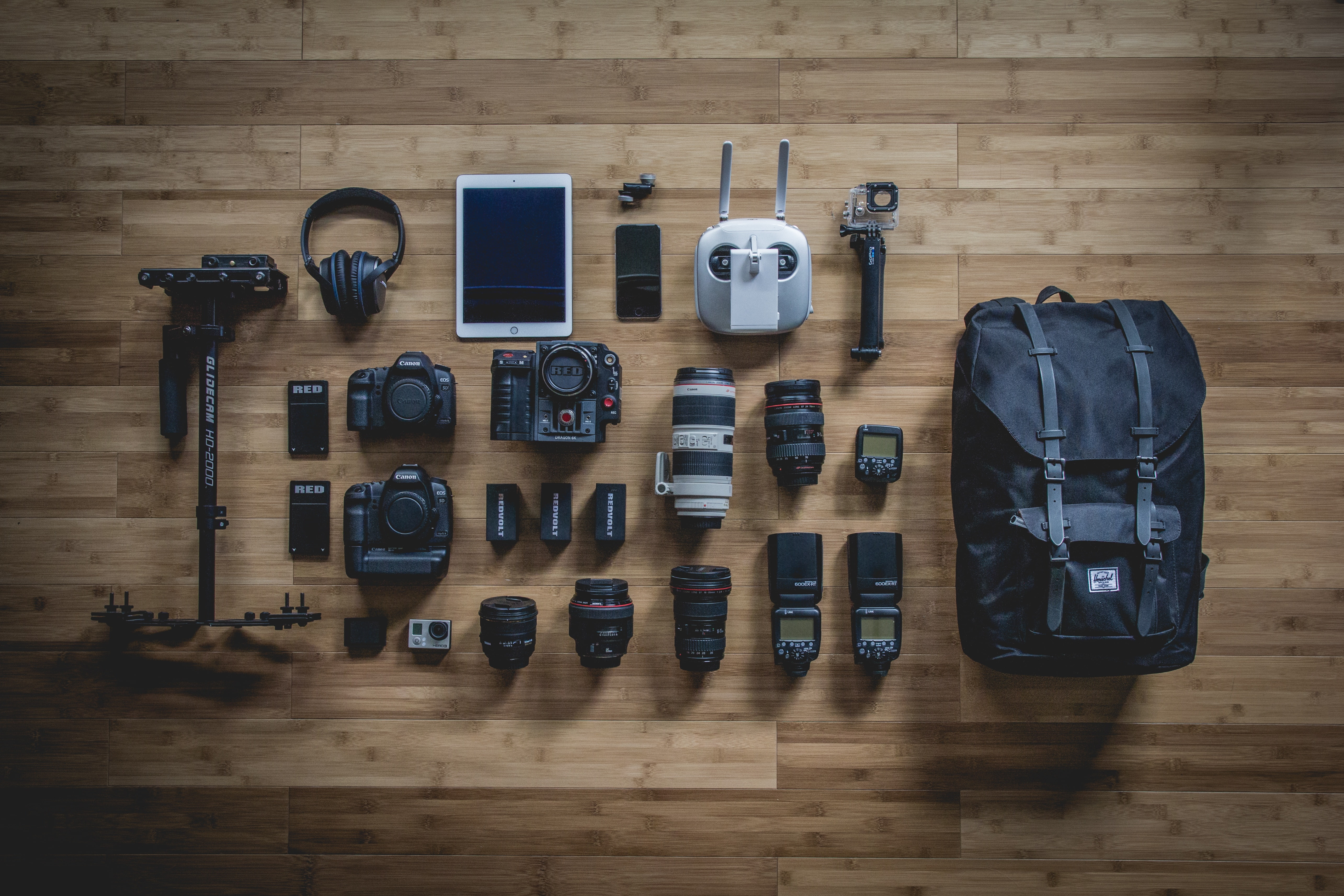 wooden surface, technology, bag, camera, GoPro, 5K, photography, HD Wallpaper