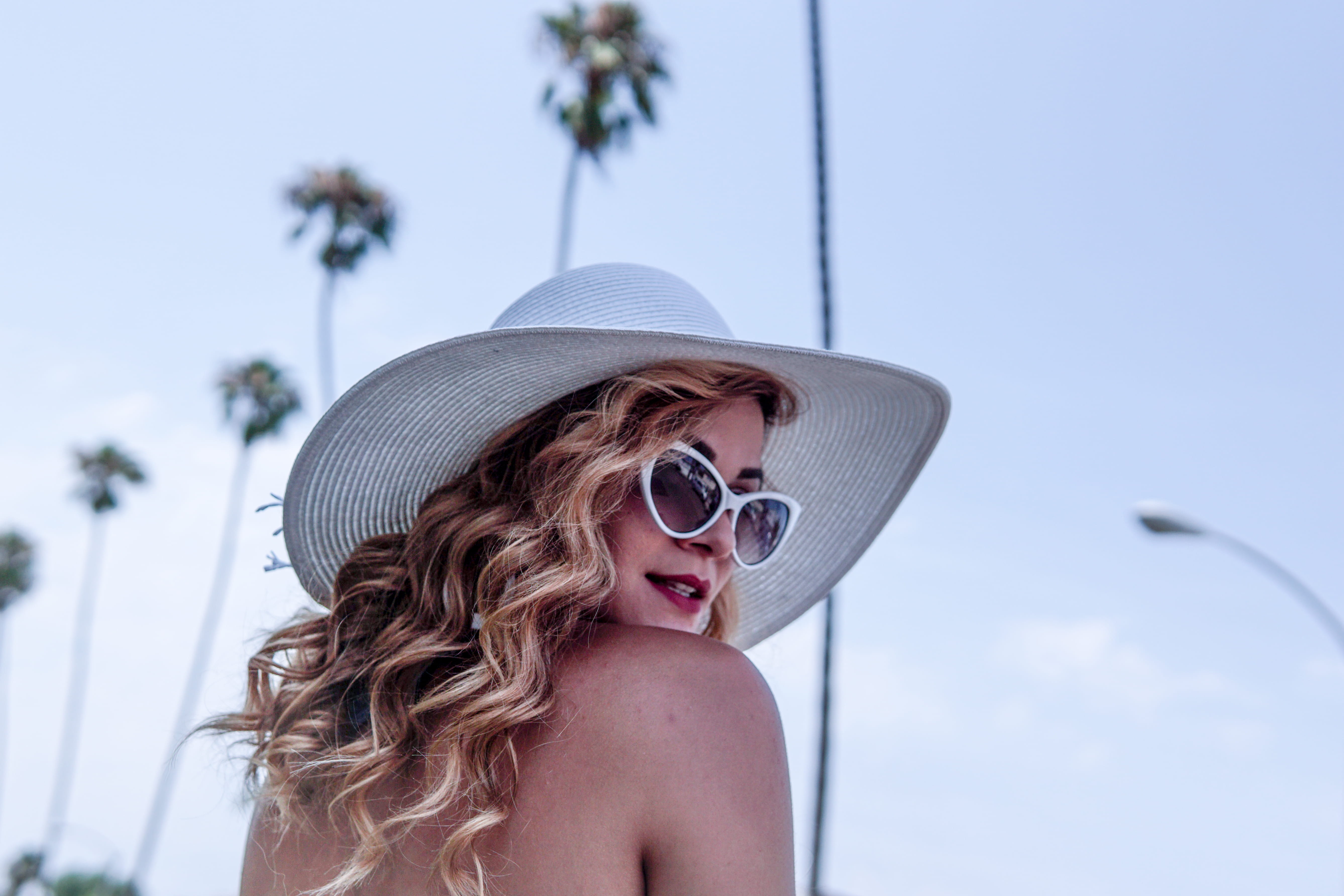 5K, leisure activity, outdoors, headshot, huntington beach, style, beautiful woman, young adult, lifestyles, one person, sunglasses, human, day, women, HD Wallpaper