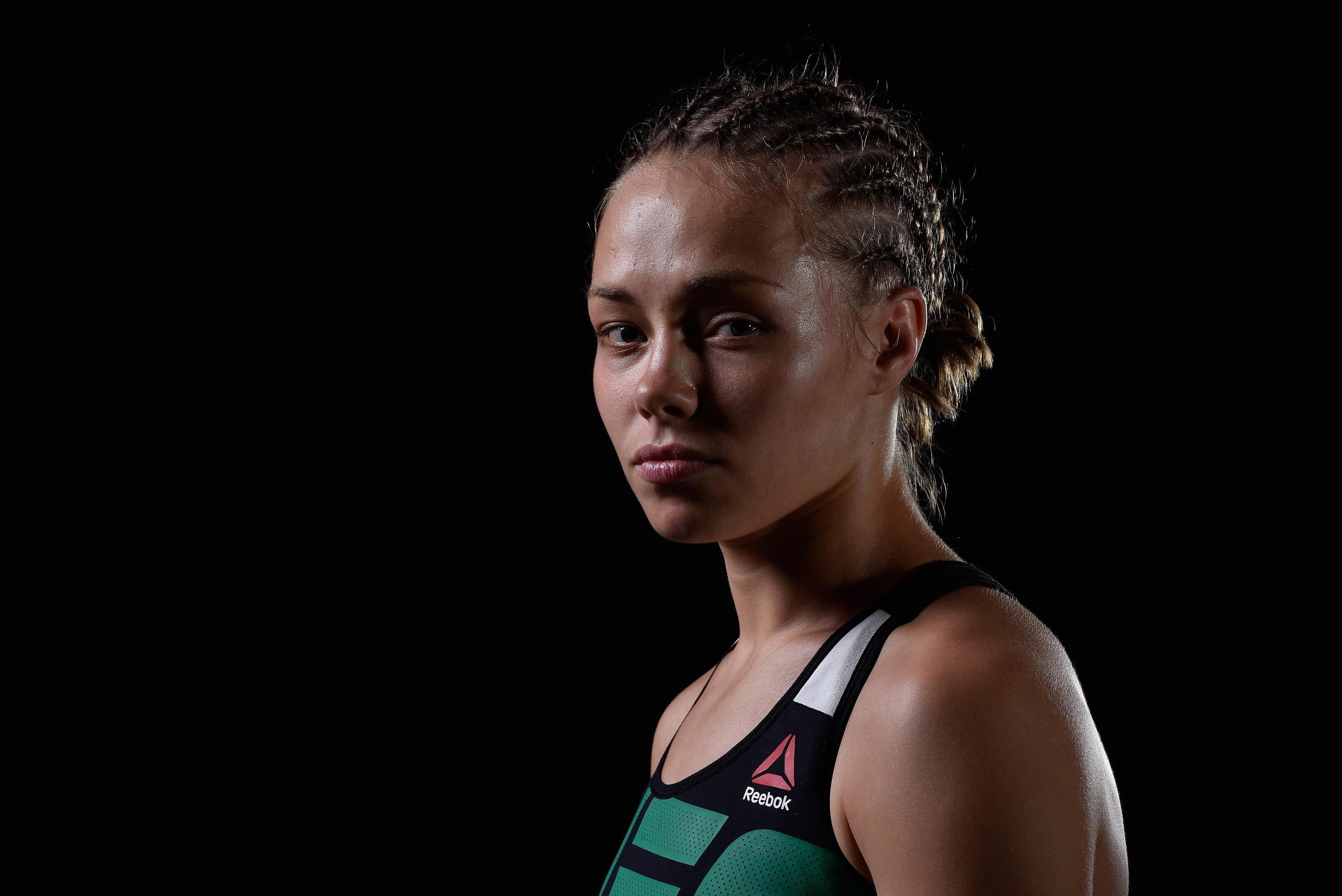 Rose Gertrude Namajunas, Rose Namajunas, Defending champion minimum weight, 2K, Master of mixed martial arts, UFC, HD Wallpaper