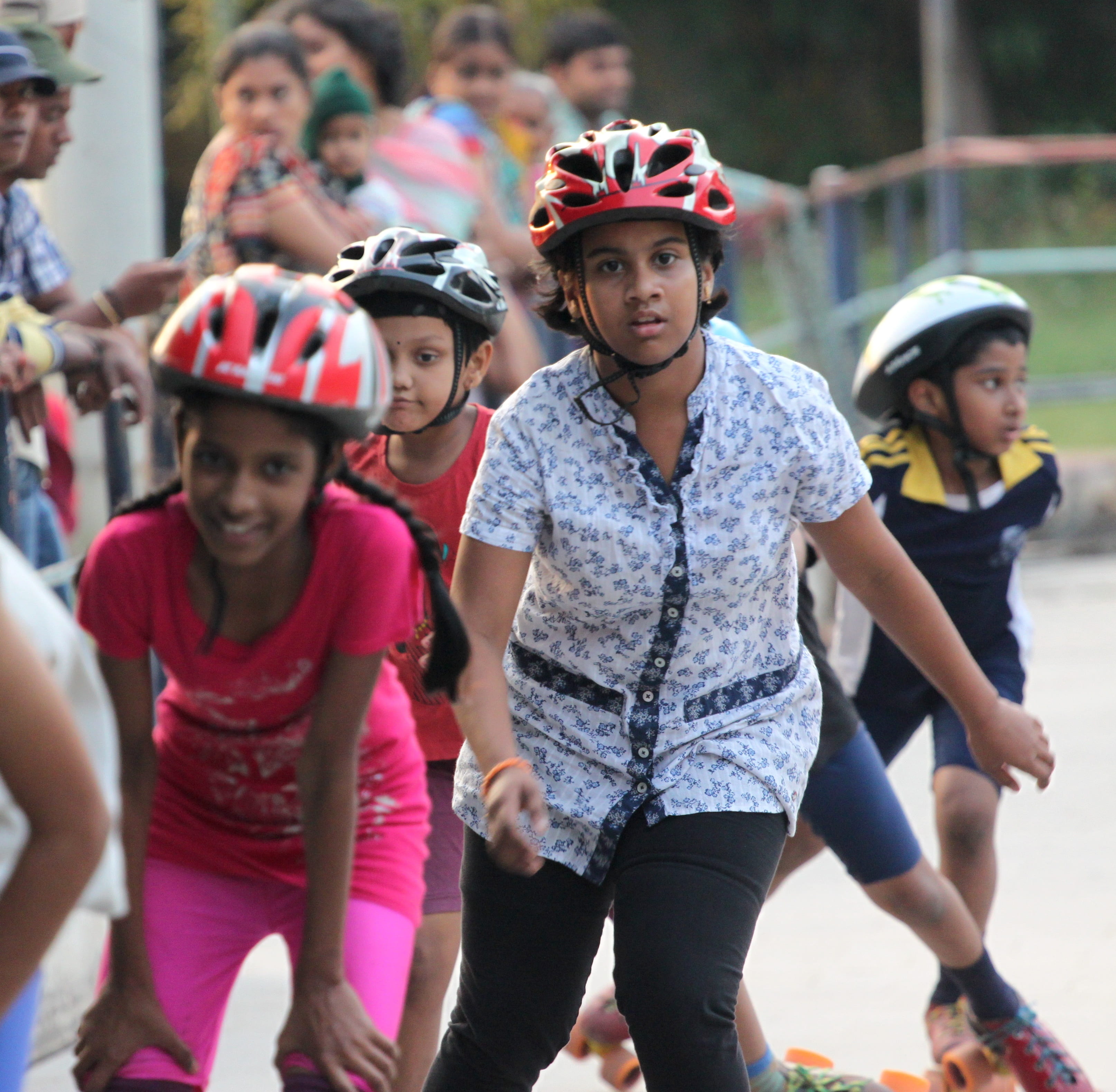youth, leisure activity, group of people, roller, young adult, togetherness, young women, portrait, child, outdoors, men, headwear, daytime, happy children, HD Wallpaper