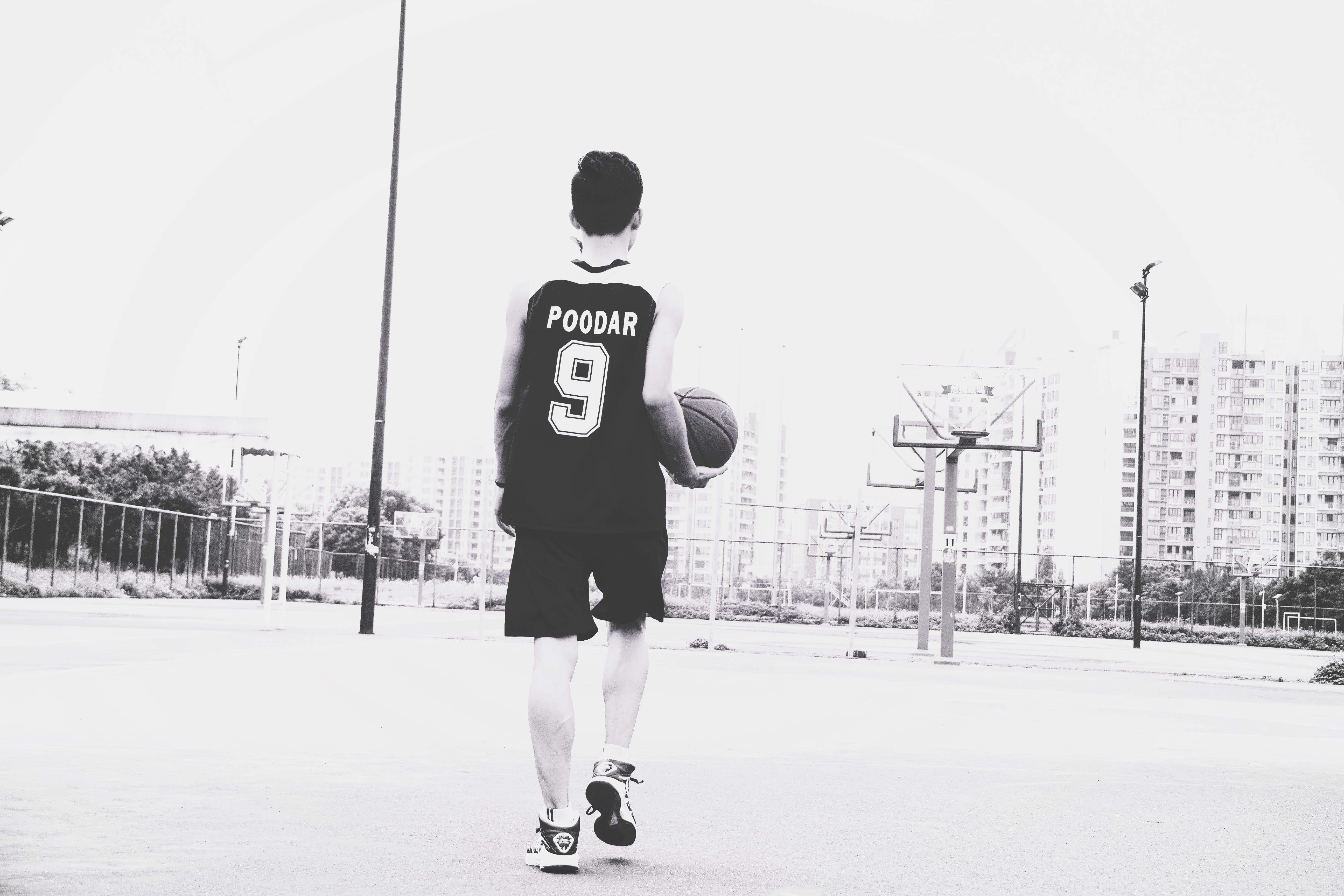 basketball, child, 5K, building exterior, nine, one person, sport, guangzhou shi, street, men, nature, rear view, clear sky, standing, sky, day, lifestyles, HD Wallpaper