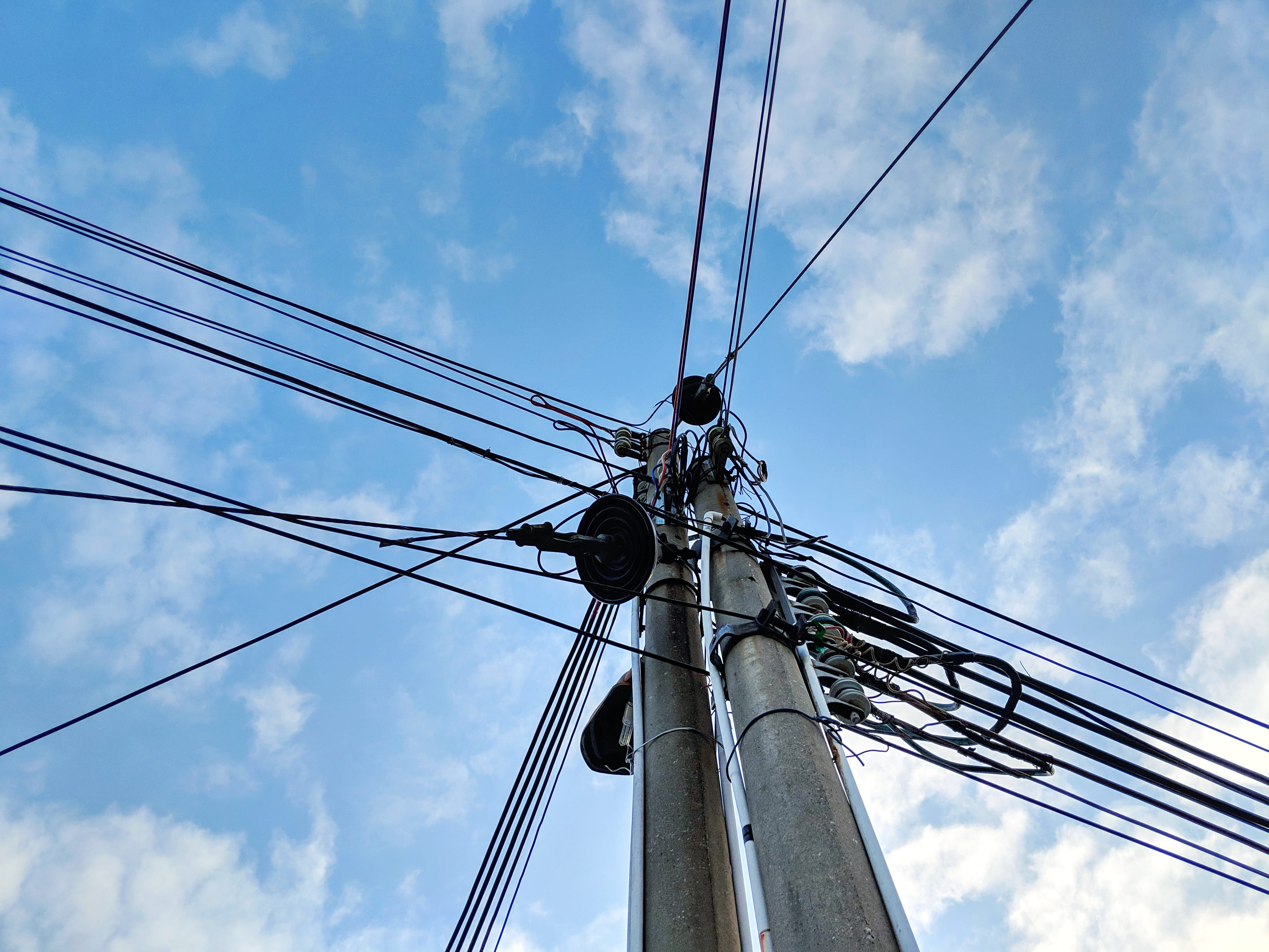 nature, electricity, pipeline, connection, zhen lian lu, antenna, gauge, built structure, no people, power supply, technology, complexity, utility pole, HD Wallpaper