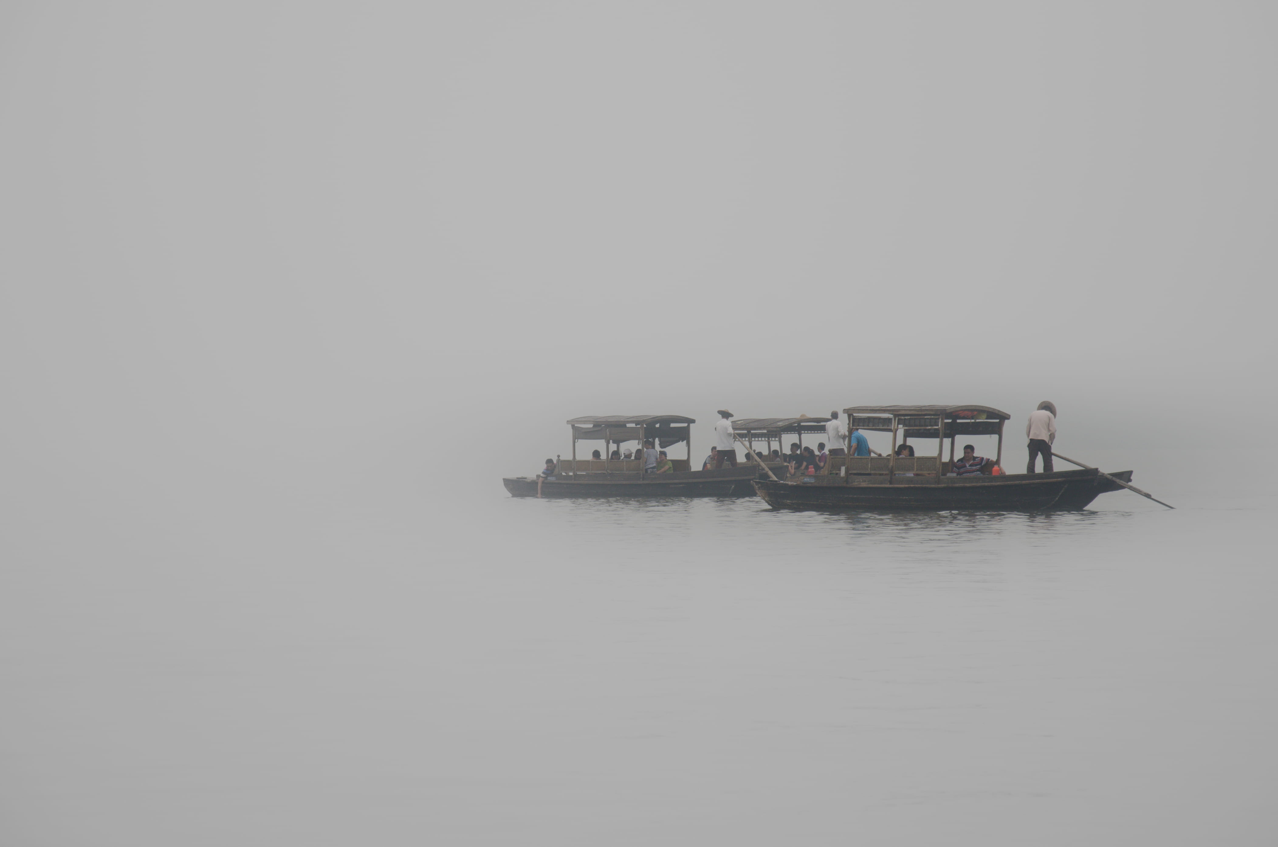 person, hangzhou shi, su di, tranquility, outdoors, fog, mode of transportation, china, no people, tanker, cargo, smoke, passenger craft, boat, watercraft, HD Wallpaper