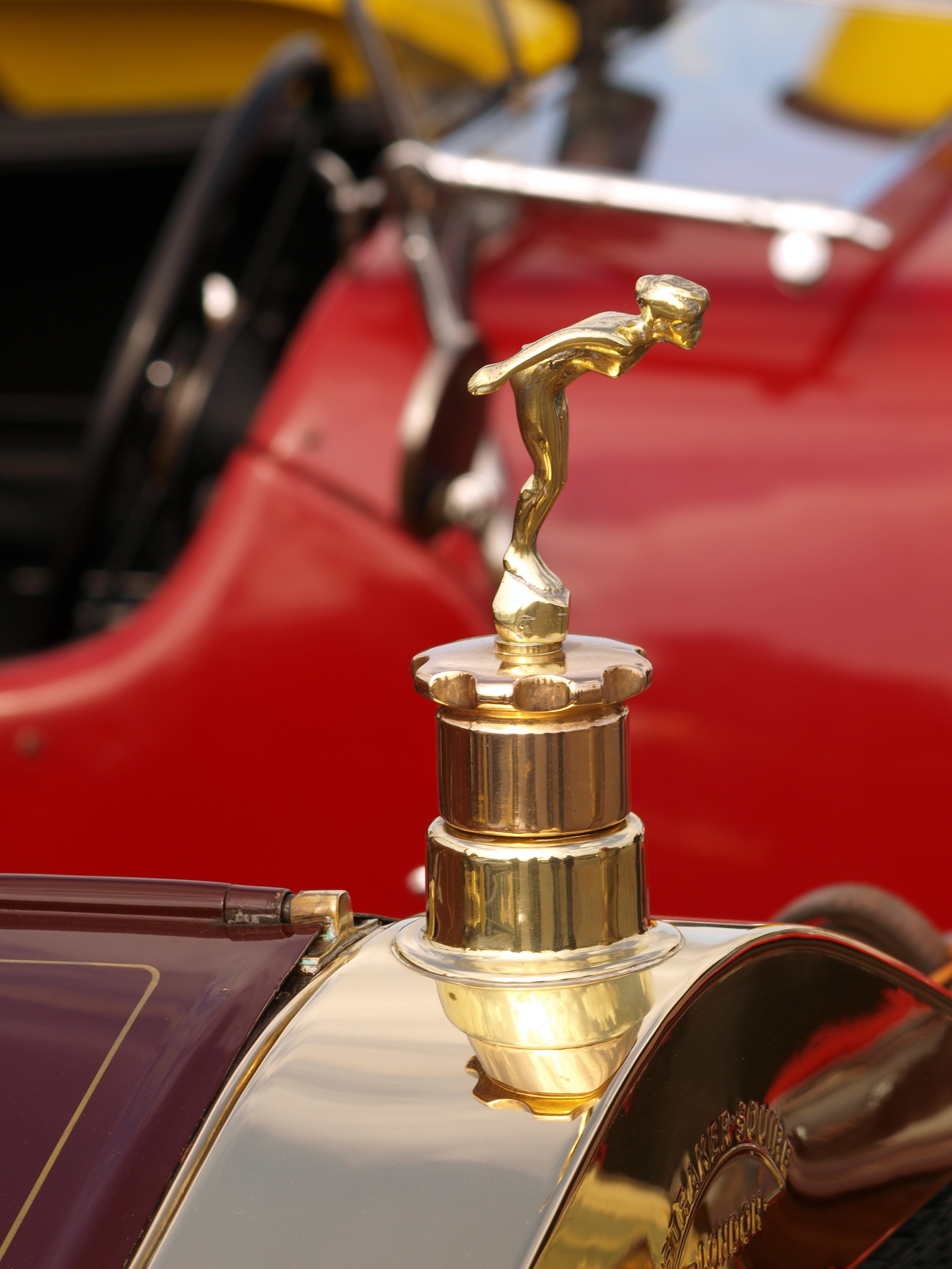 vehicles, automobile, focus on foreground, no people, arts culture and entertainment, metal, style, indoors, vintage car, transport, shiny, 2K, oldtimer, Phone HD Wallpaper