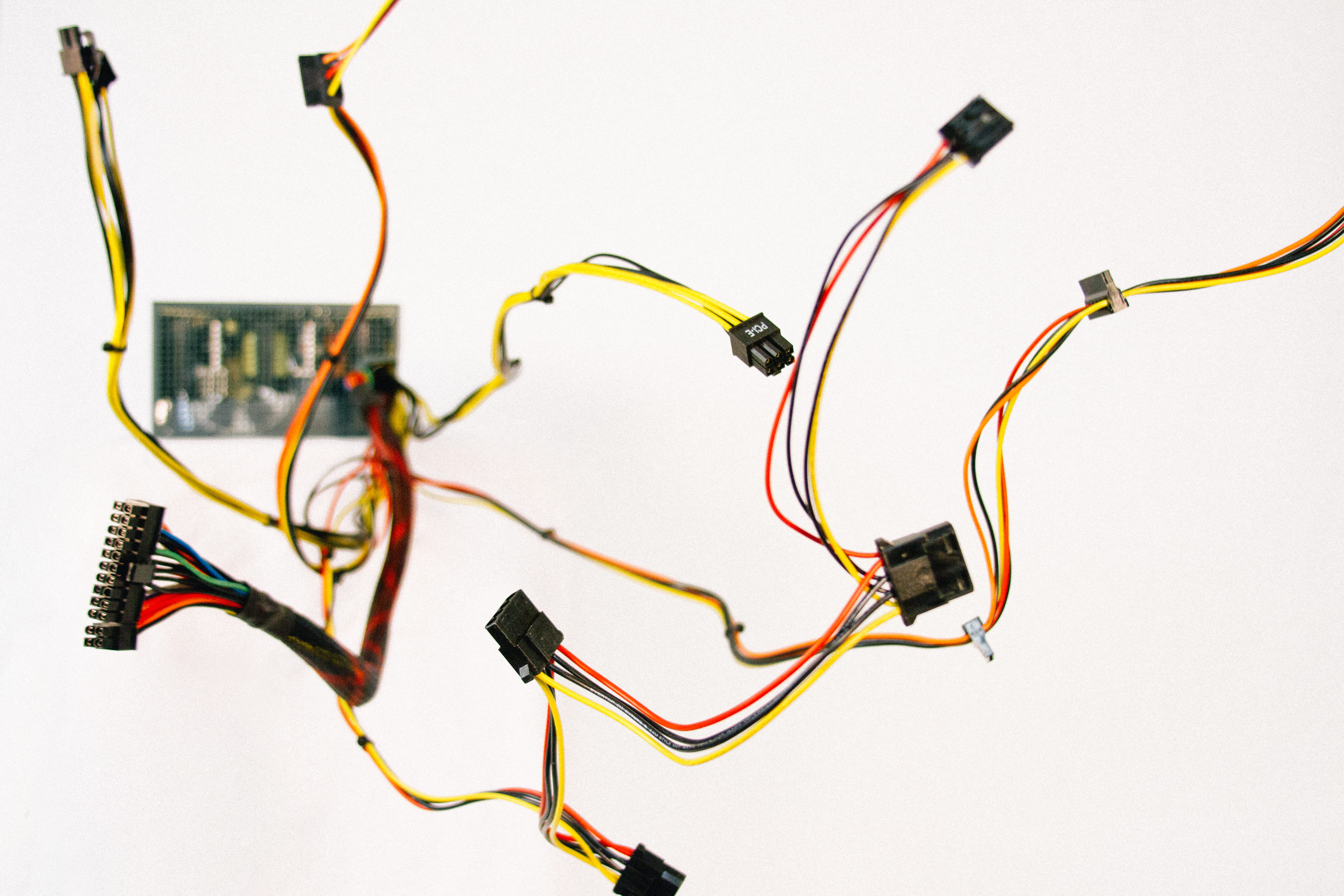 cord, tangled, studio shot, yellow, cables, coathanger, creativity, computer, technology, electricity, indoors, art and craft, connection, wire, group of objects, HD Wallpaper