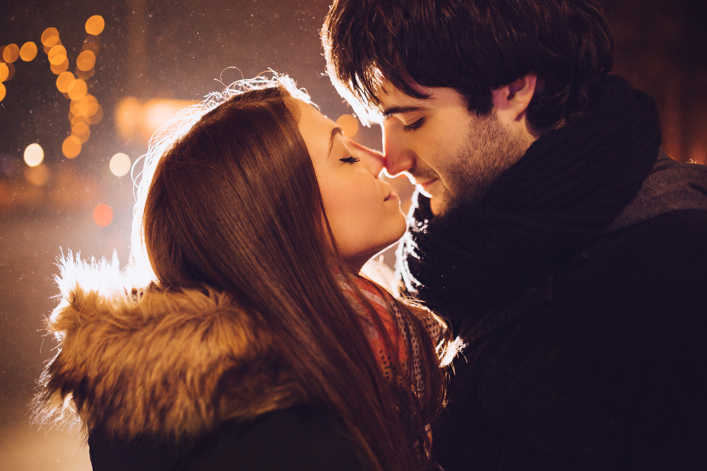 s, fur, young Women, dating, guy, coat, happiness, women, enjoyment, hairstyle, cheerful, city, winter, joy, beautiful People, females, love, pair, romance, HD Wallpaper