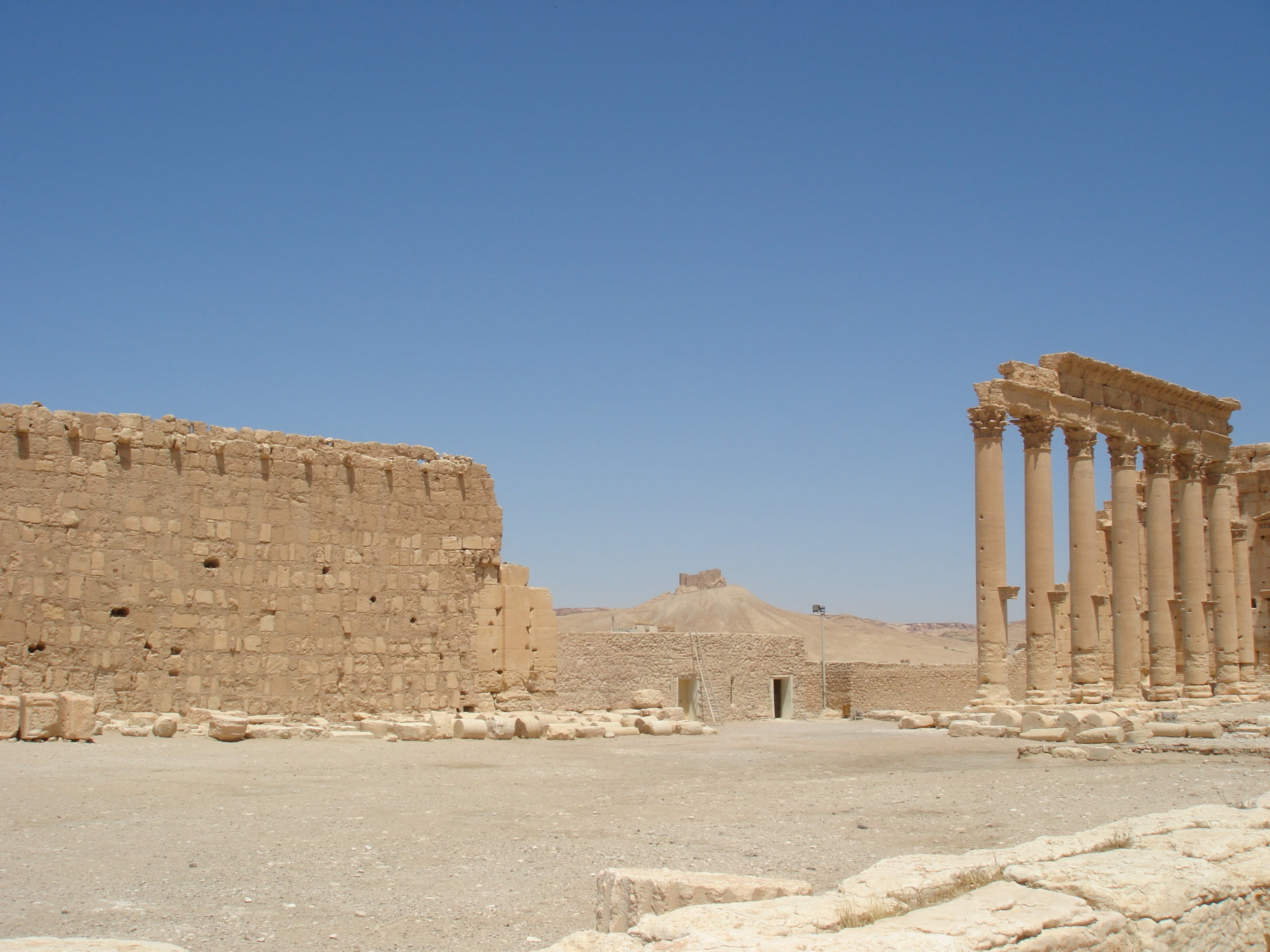 clear sky, old Ruin, africa, desert, land, palmyra, farce, travel destinations, pharaoh, day, new stone age, cultures, ancient, temple - Building, history, HD Wallpaper