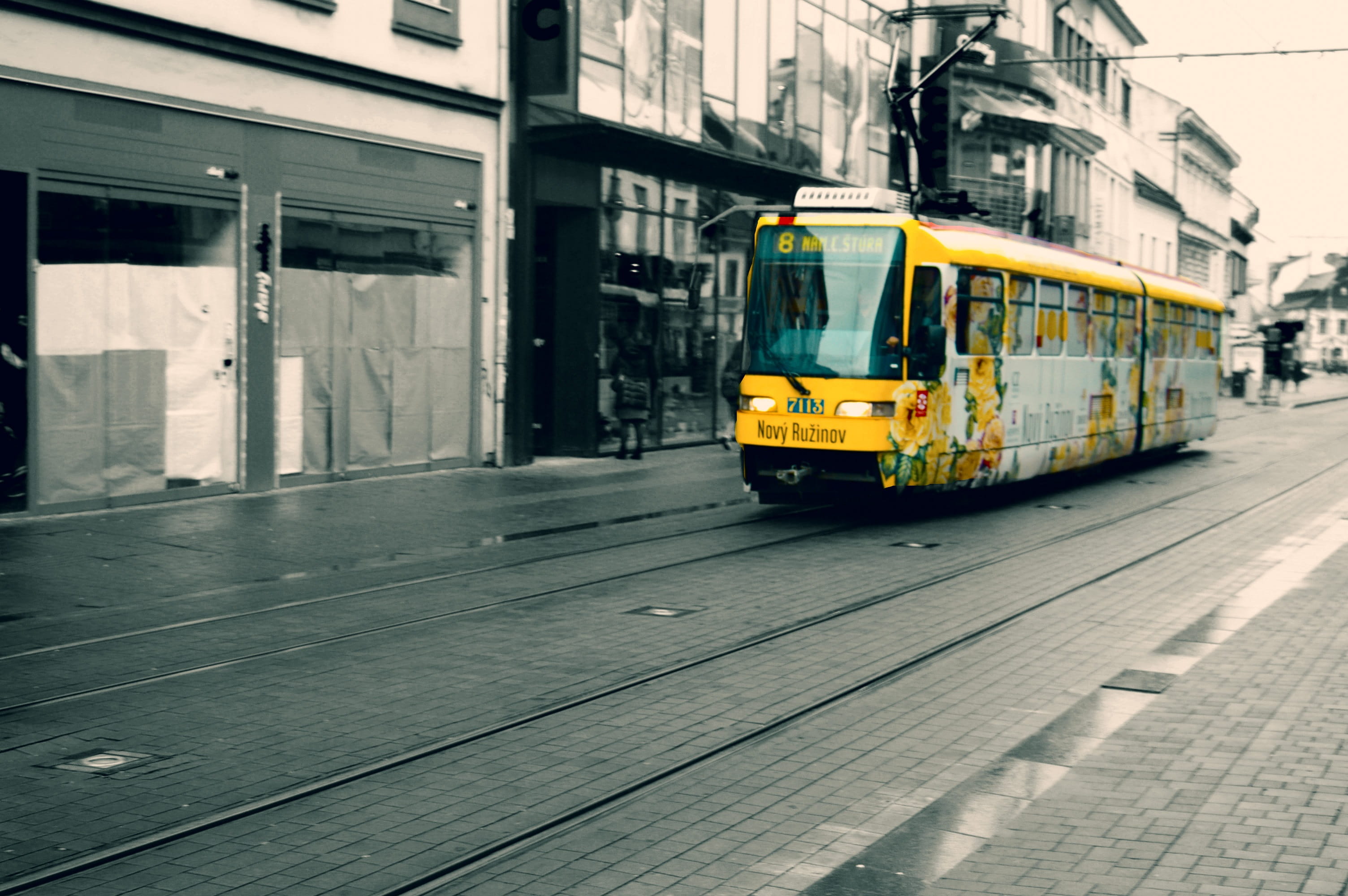 travel, cable car, street, track, day, 2K, city, land vehicle, rail transportation, outdoors, mode of transportation, public transportation, built structure, HD Wallpaper