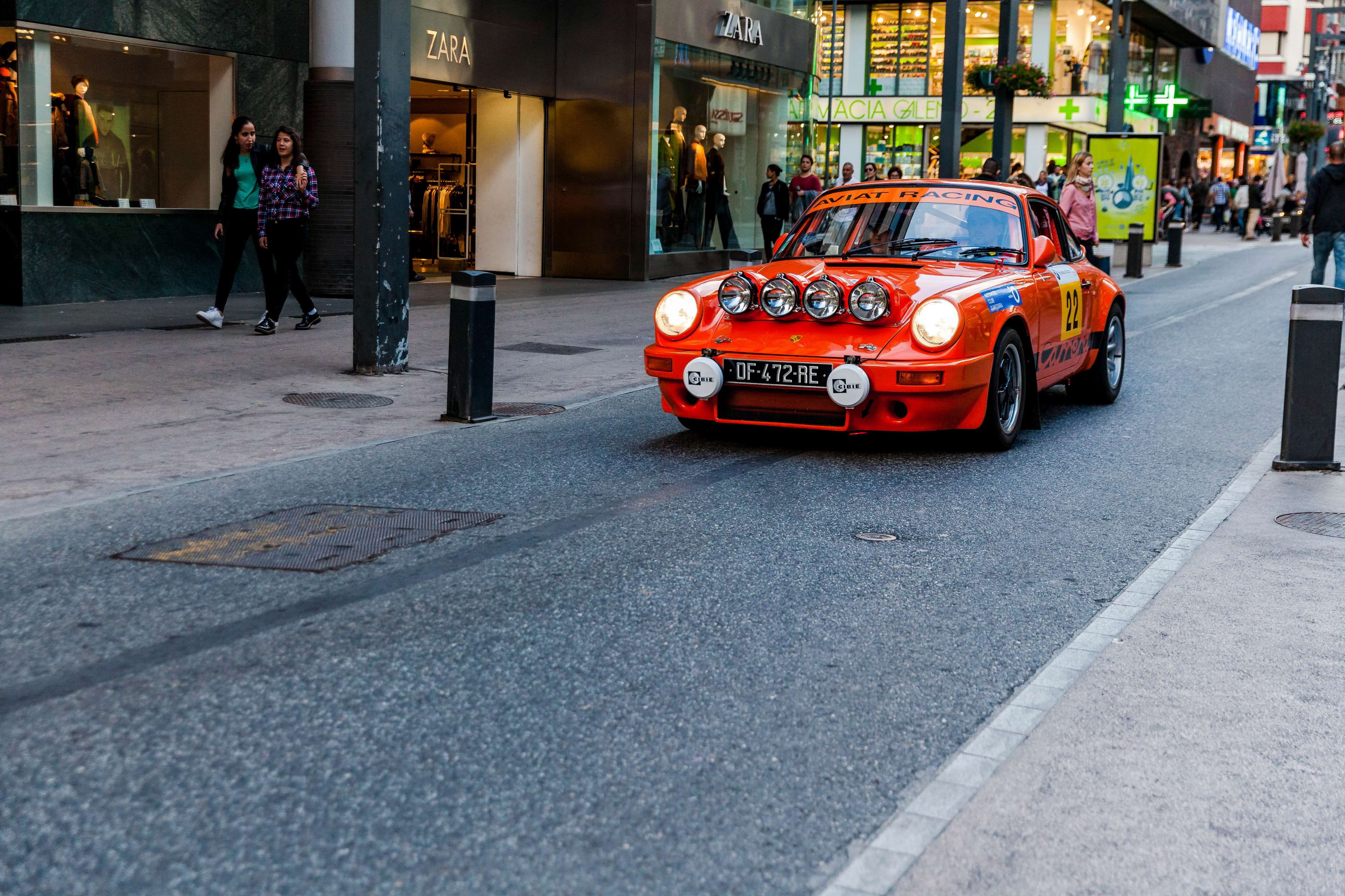 taxi, real people, mode of transportation, rally, transportation, sport, porsche, old school, day, street, rue, incidental people, theme retro, car, people, HD Wallpaper