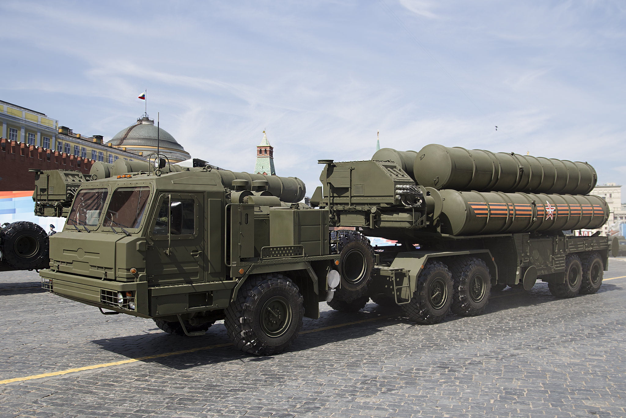 day, red square, S-400, armed forces, transportation, road, industry, truck, nature, outdoors, land vehicle, army, government, victory day, tank, parade, HD Wallpaper