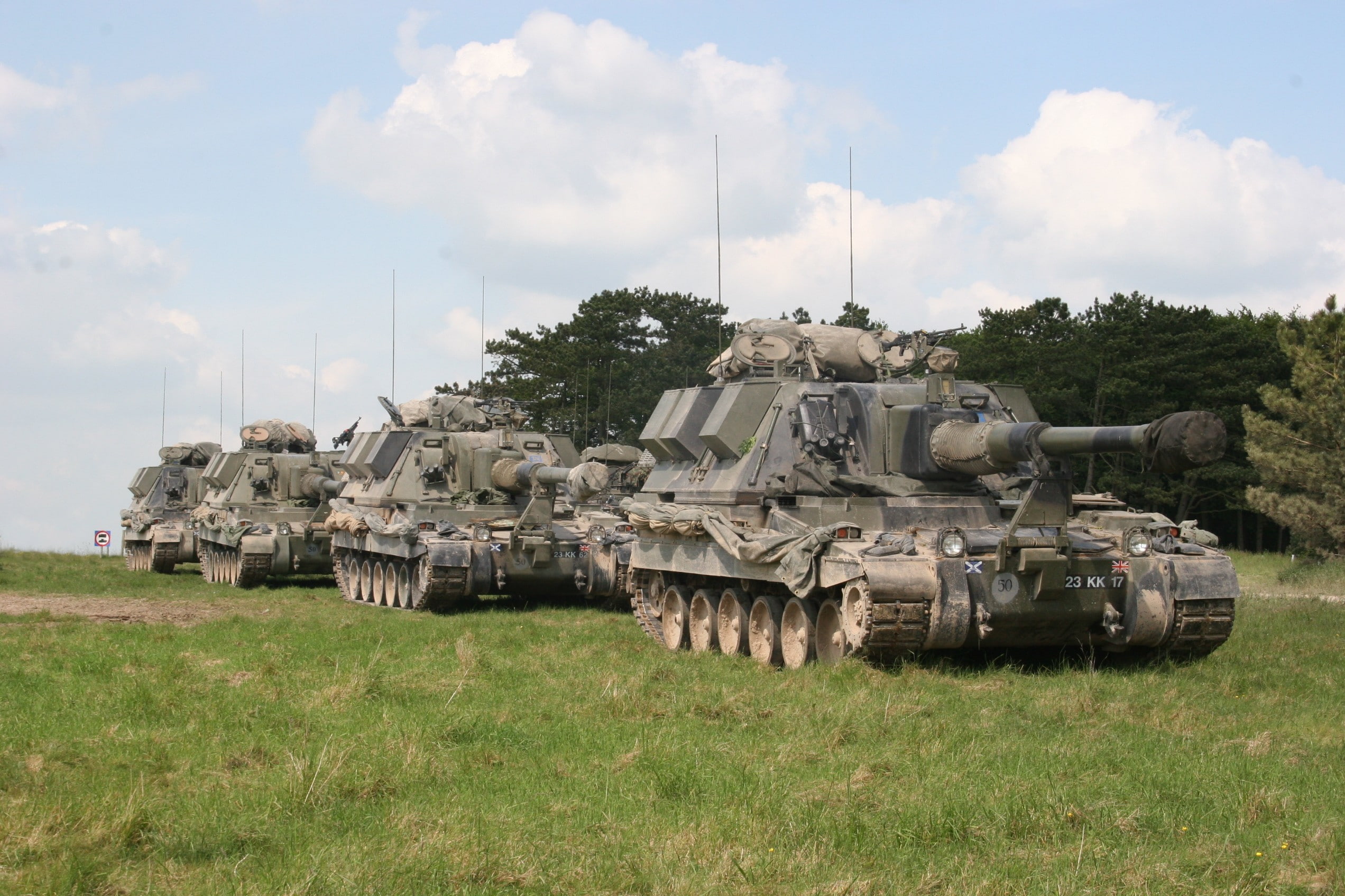 howitzers, gray, AS-90, 1080P, tank, field, self-propelled, forest, battle, HD Wallpaper