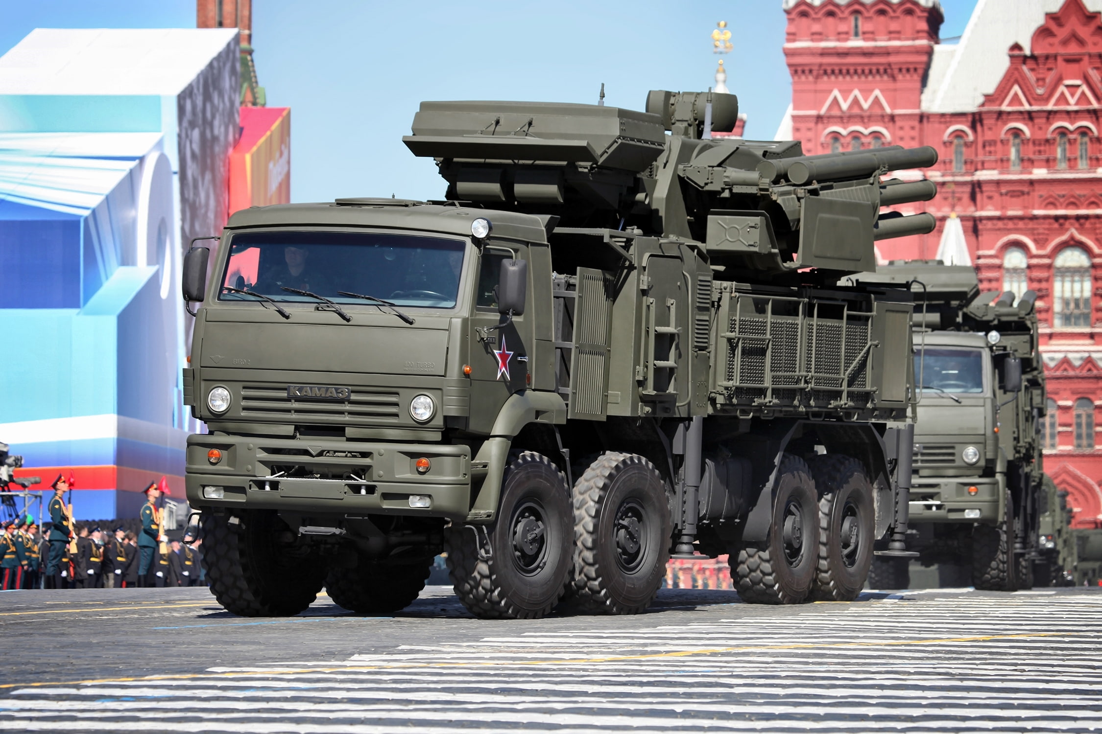 city, transportation, road, grey, outdoors, business, military, built structure, building exterior, motion, May 9, land vehicle, SA-22 Greyhound, 1080P, HD Wallpaper
