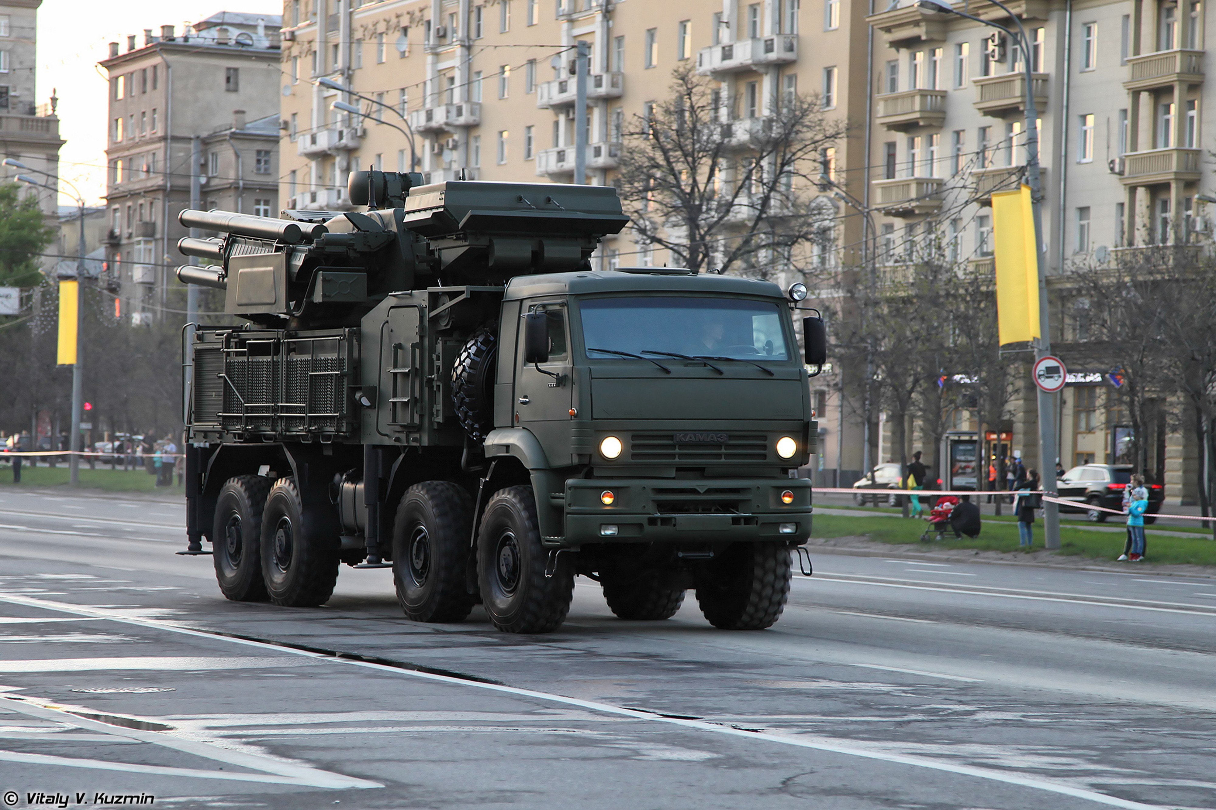 army, kamaz, 4000x2667, military, red, victory, pantsir, 96k6, parade, russia, missile, 29th, telar, moscow, day, rehearsal, 4K, truck, aircraft, april, HD Wallpaper
