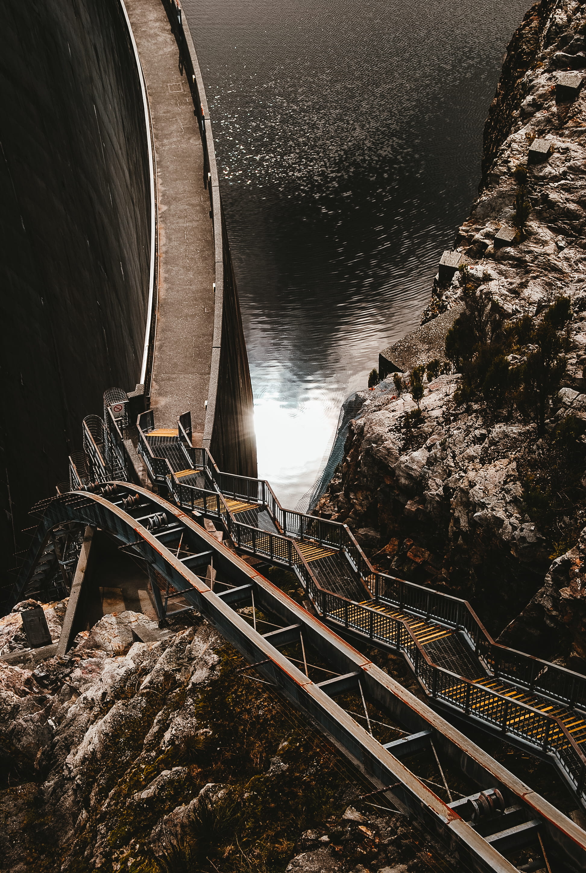 rock, steel, structure, coast, river, ocean, fuel and power generation, railway, scenics - nature, concrete, step, dam, train track, beauty in nature, australia, Phone HD Wallpaper