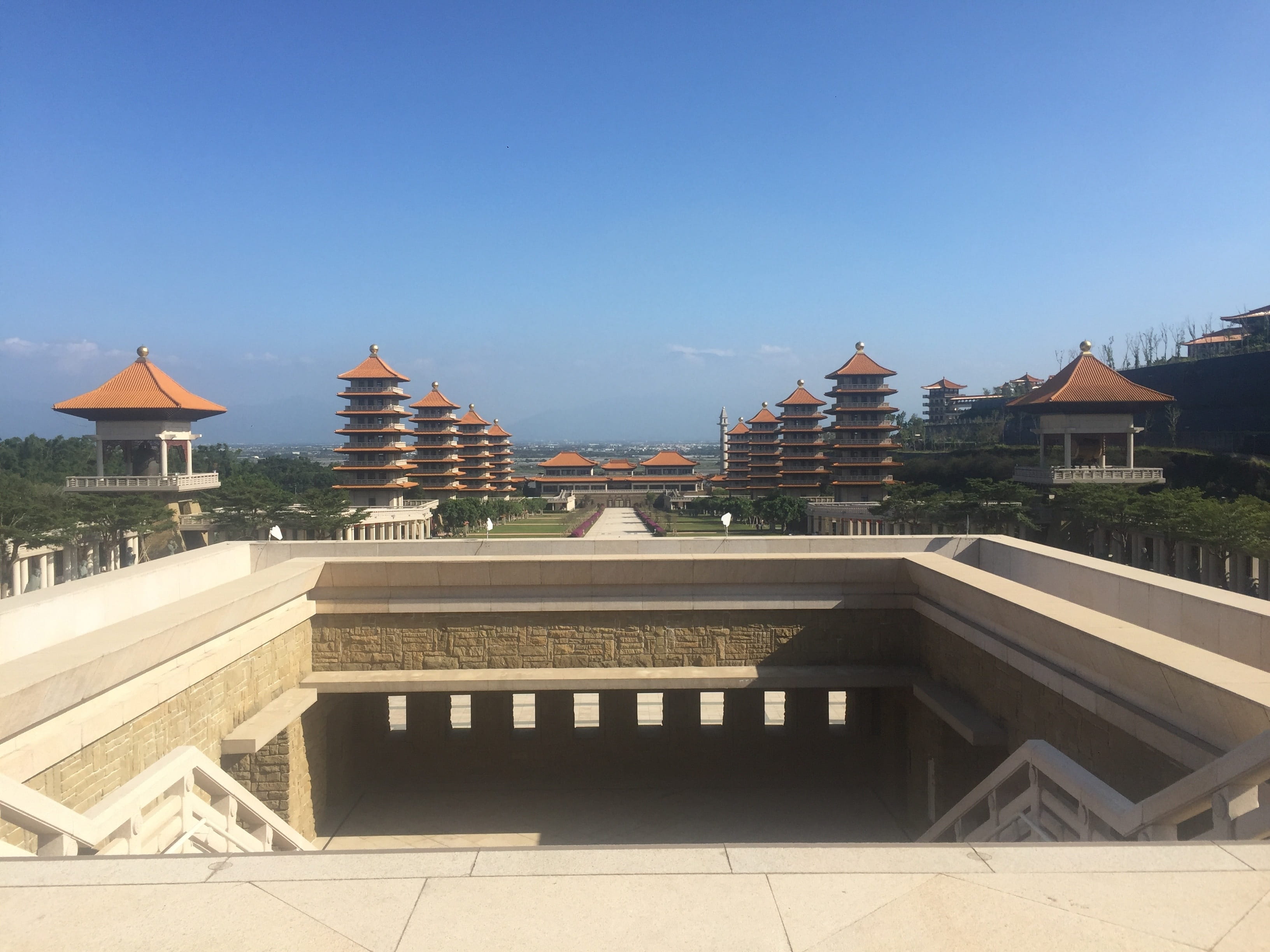 city, Temple, the past, sky, Kaohsiung, architecture, travel, buddhism, staircase, asia, spirituality, 2K, place of worship, building exterior, clear sky, HD Wallpaper