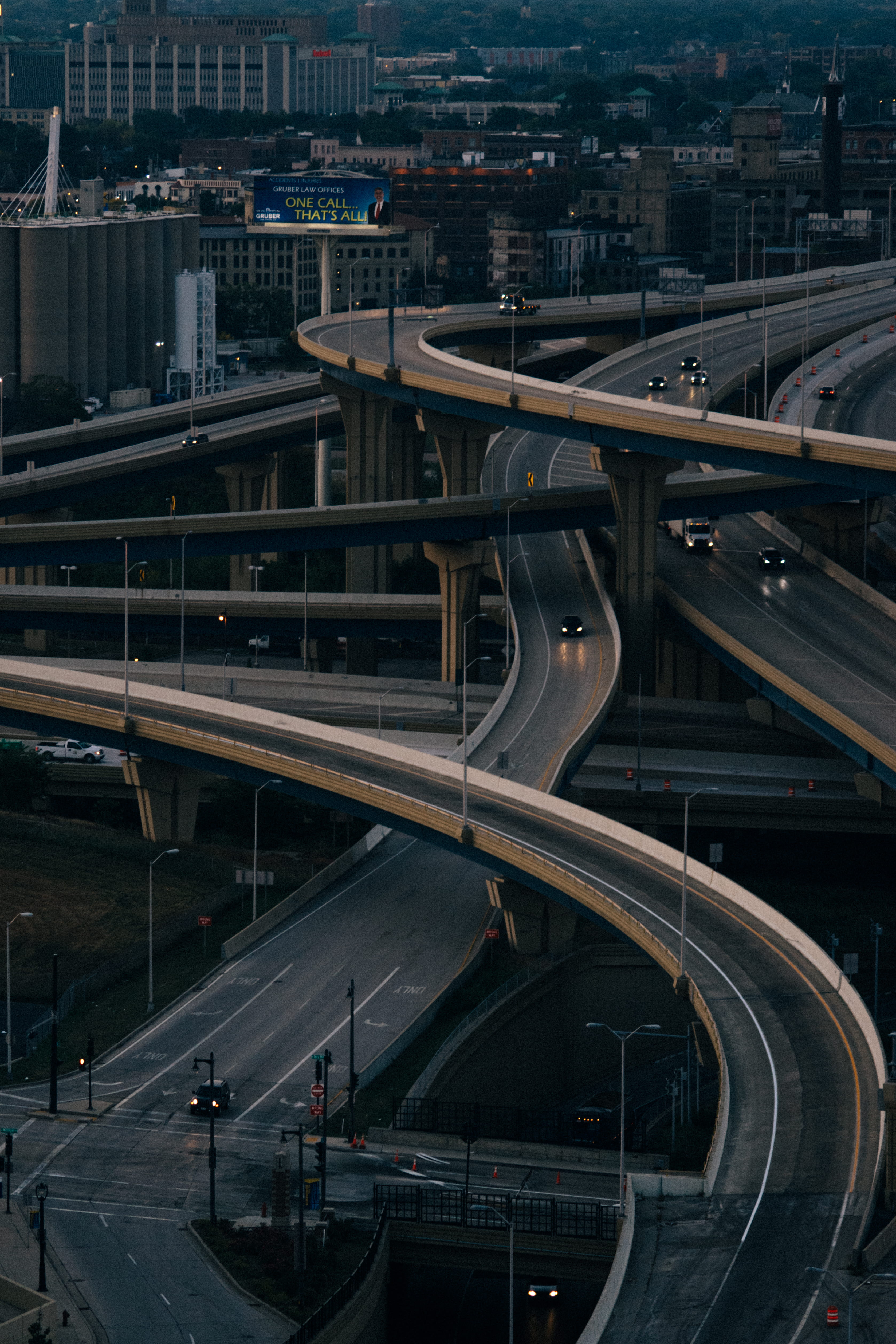 motion, marquette interchange, mode of transportation, assorted, bridge, milwaukee, photography, connection, way, cars, car, rail transportation, multiple lane highway, Phone HD Wallpaper