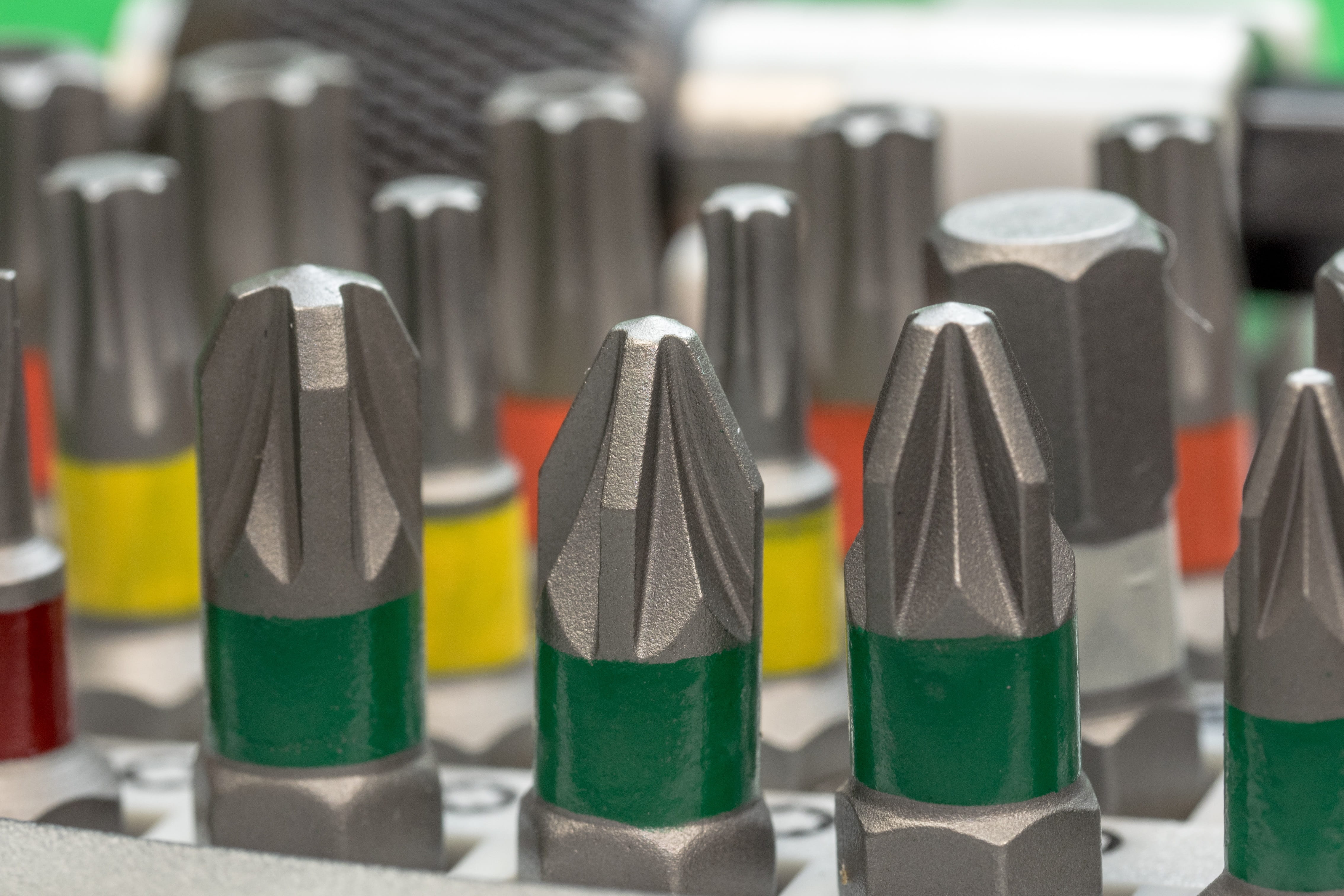 head, tool set, essay, tool, multi colored, side by side, close-up, fuel and power generation, indoors, screwdriver, torx, order, akkuschrauber, edit, art and craft equipment, HD Wallpaper