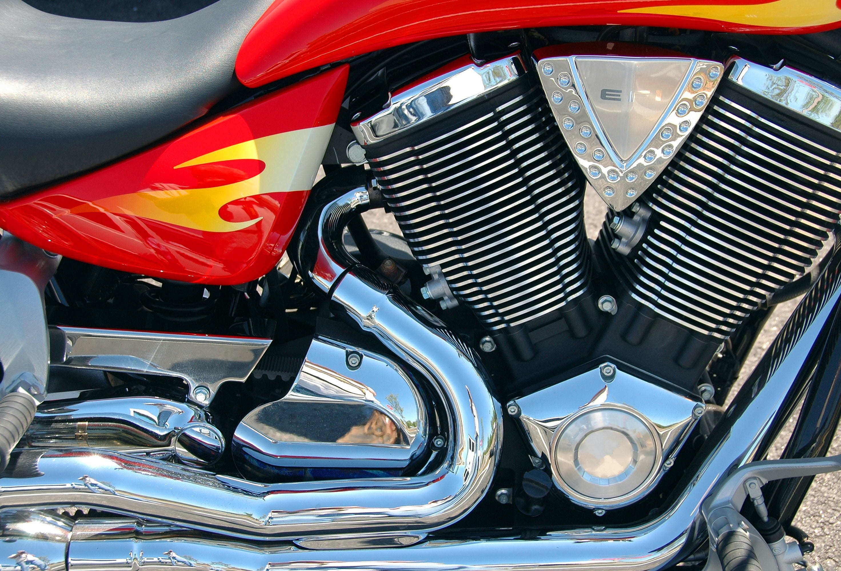 vehicle part, shiny, motor, headlight, bike, classic, wheel, land vehicle, power, metal, metallic, day, machine, transport, vehicle, technology, stationary, HD Wallpaper