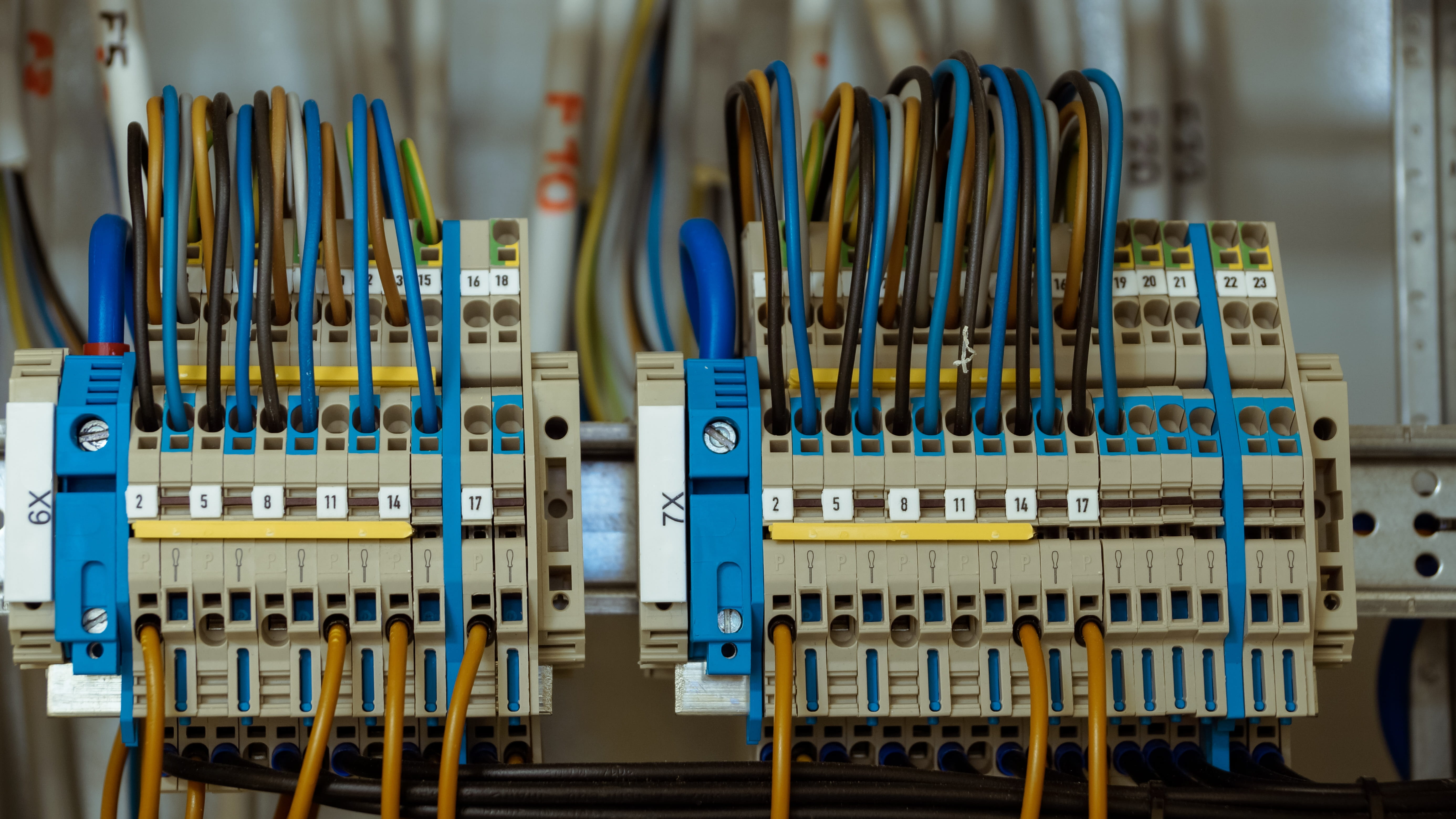 electrical equipment, distribution, network, electrician, business, abundance, close-up, energy, electricity, gray, frame, blue, focus on foreground, switch, HD Wallpaper