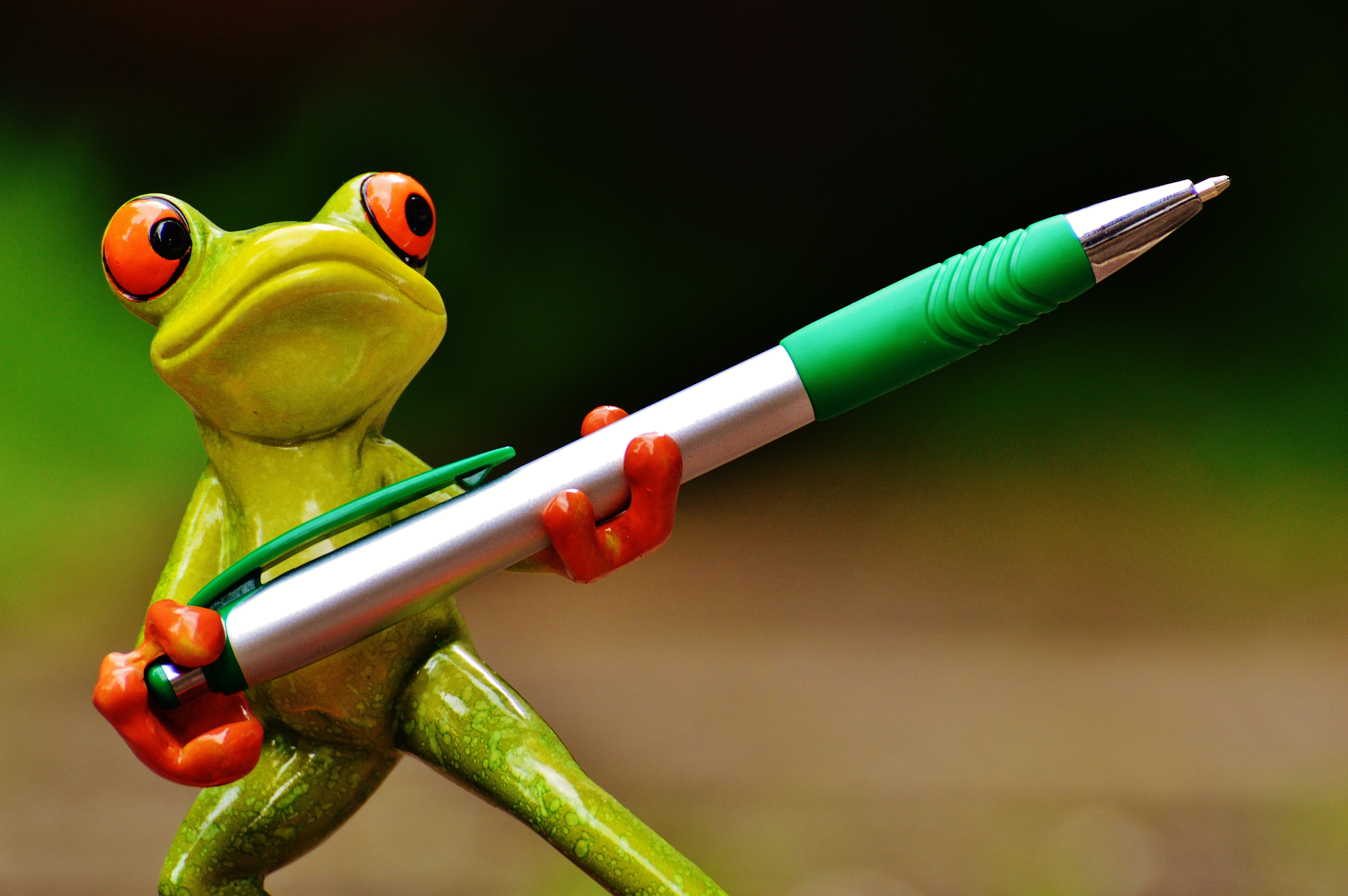 pen, reptile, nature, silver, red, animal wildlife, green, holding, sweet, office, figure, green color, one animal, tree, no people, frog, fun, leave, multi colored, HD Wallpaper