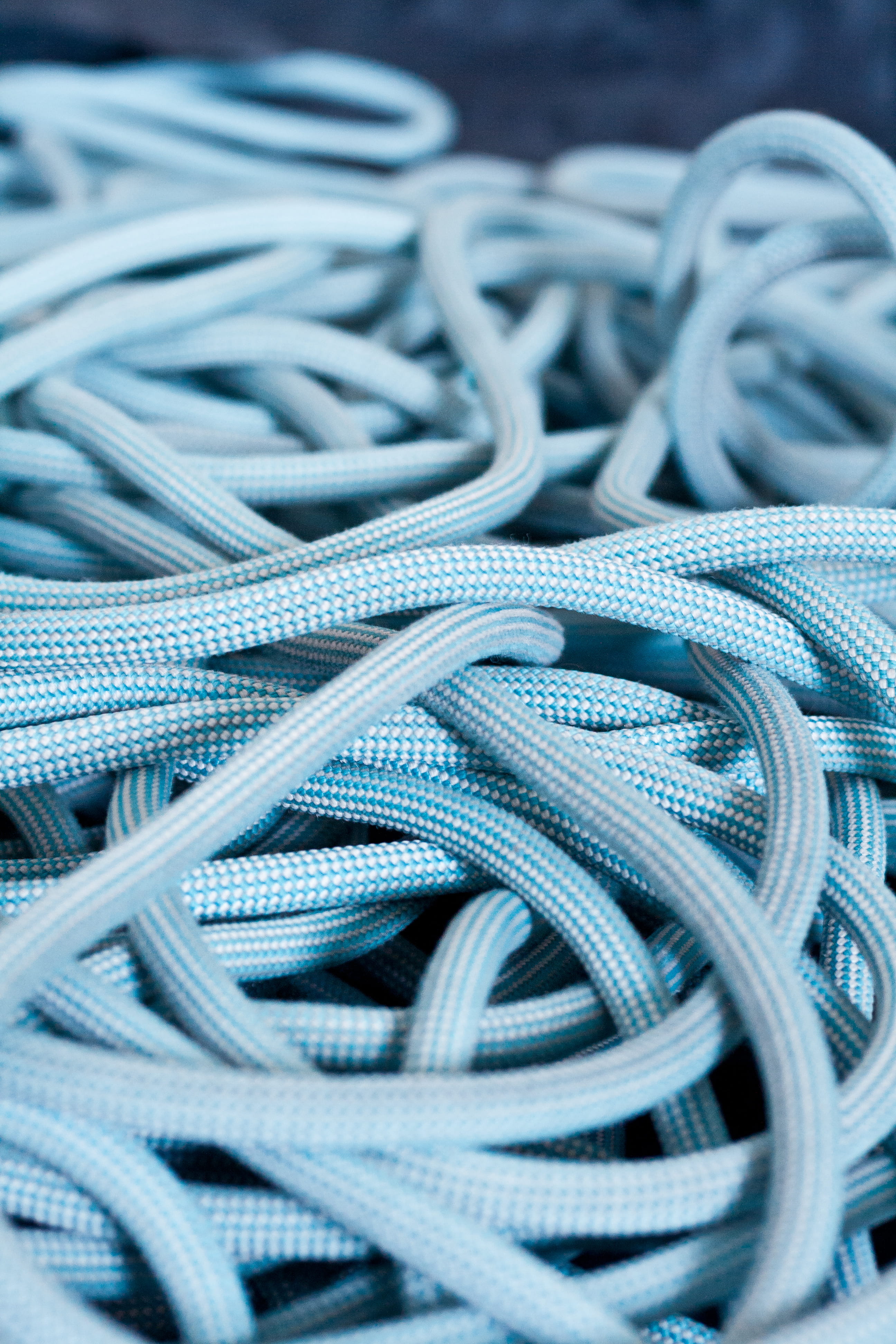 connection, line, connect, pattern, rappel, fiber, lace, texture, complexity, backgrounds, indoors, wall climbing, textile, no people, yarn, cable, industry, Phone HD Wallpaper