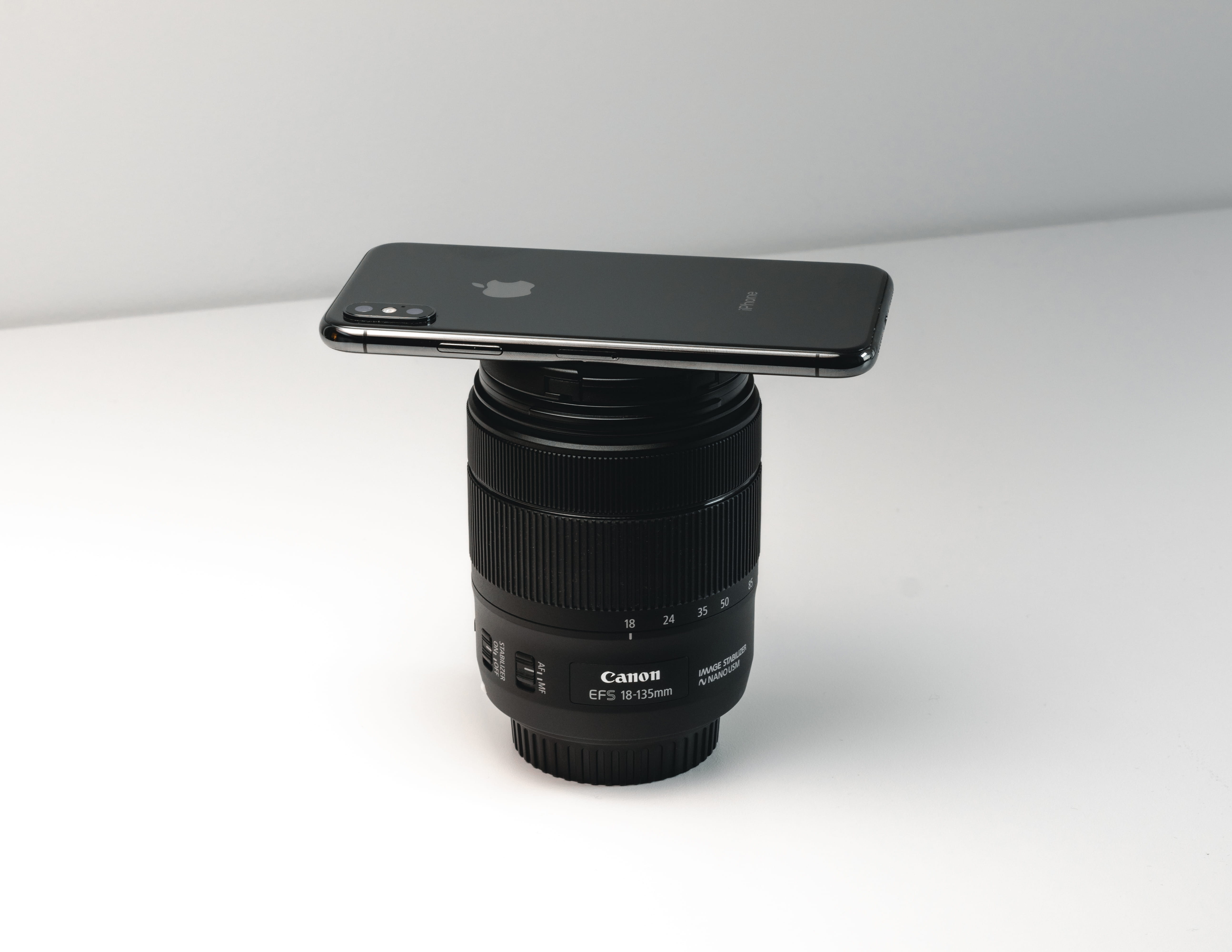portable information device, technology, table, cell phone, camera, black color, monitor, minimal, digital camera, white, adapter, communication, modem, HD Wallpaper