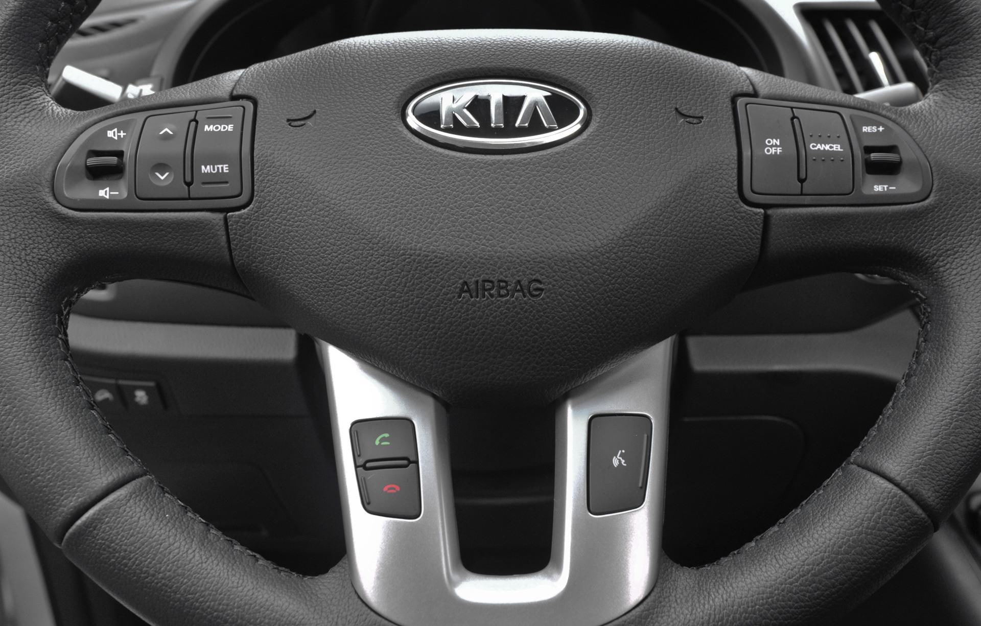 sportage, close-up, technology, vehicle interior, control, kia, land vehicle, suv, dashboard, equipment, indoors, motor vehicle, leather, push button, gearshift, HD Wallpaper