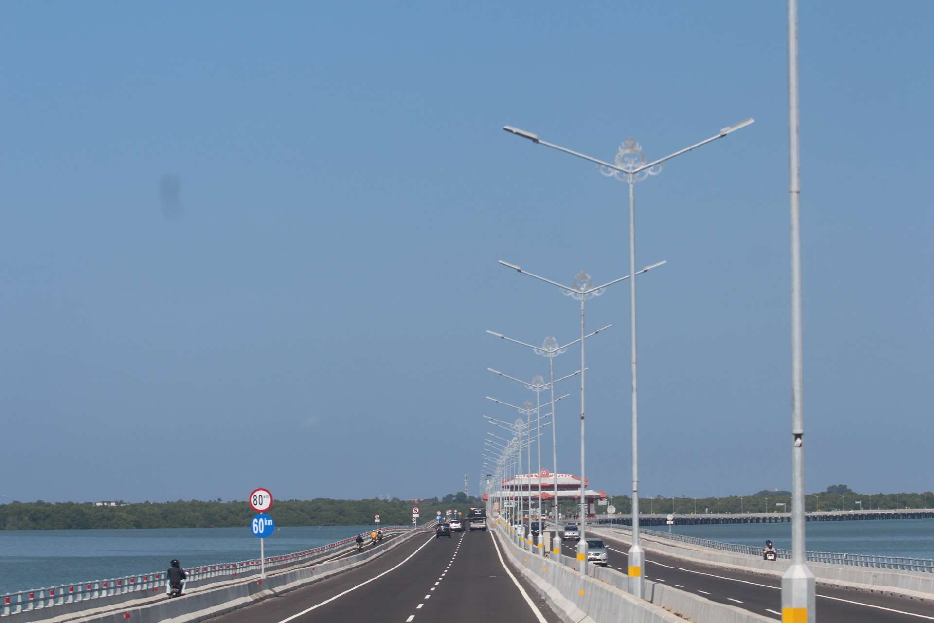 turbine, bali island, real people, blue, water, nature, alternative energy, street lamps, transportation, engineering, bali, outdoors, connection, 1080P, HD Wallpaper