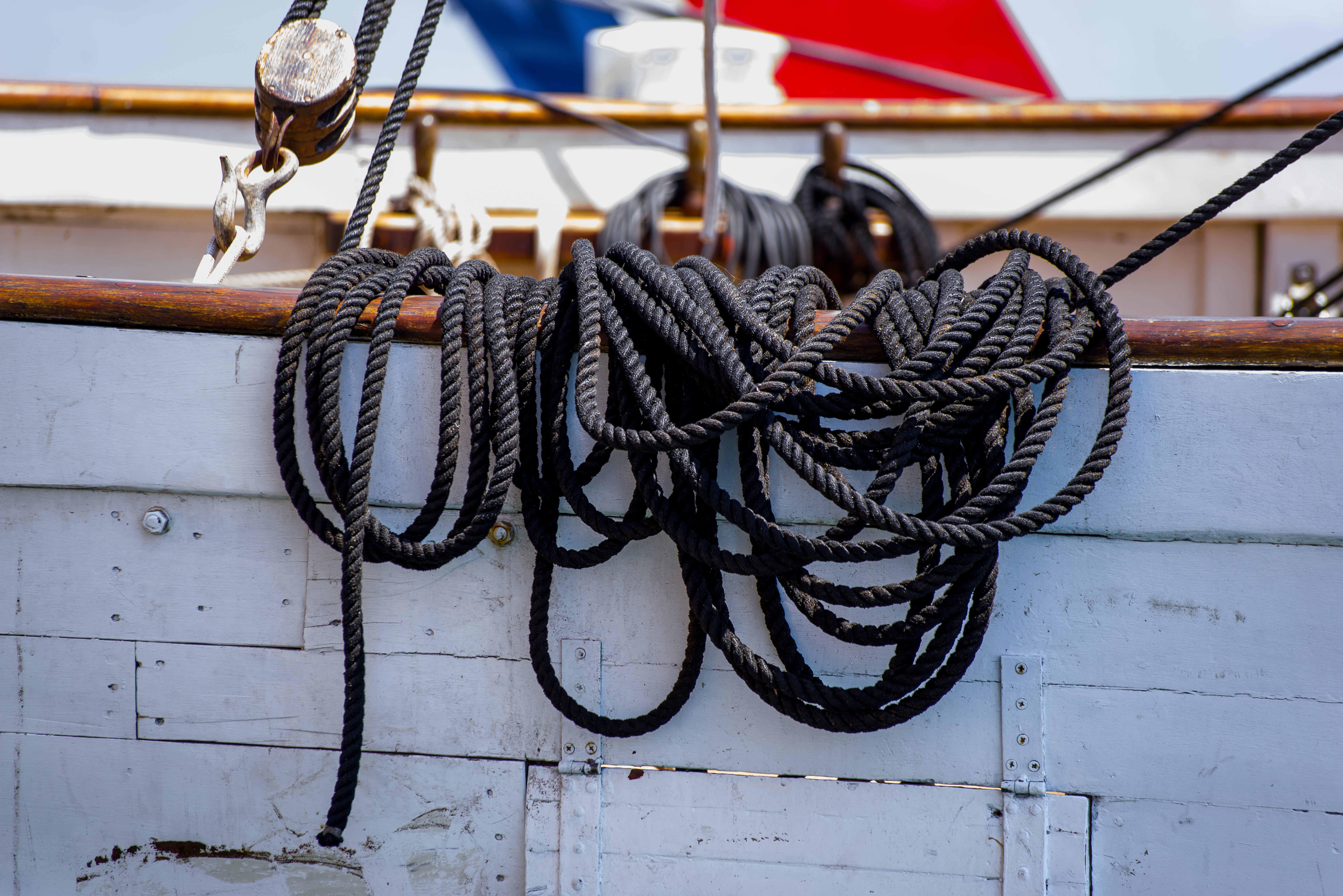 pulley, mooring, equipment, fishing industry, rope, cord, rigging, water, nautical vessel, tangled, boat, metal, marine, strength, deck, close-up, harbor, HD Wallpaper