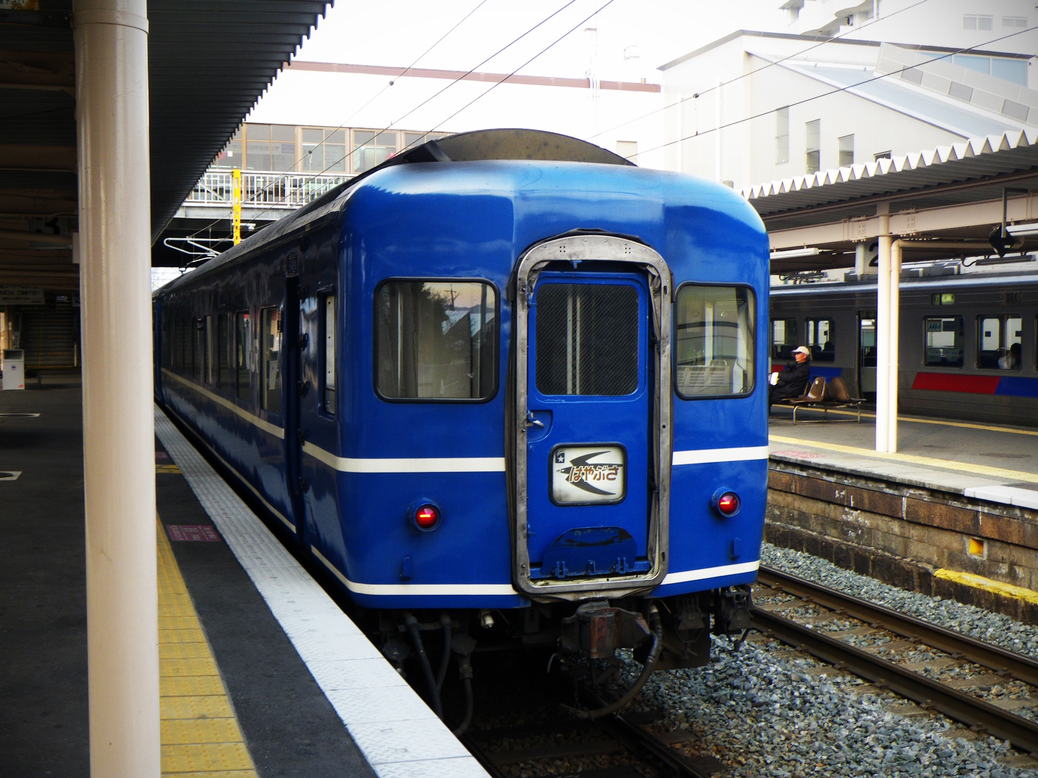 hayabusa, railroad track, railroad station, travel, sleeper, built structure, architecture, japan, blue train, arrival, day, mode of transportation, rail transportation, HD Wallpaper