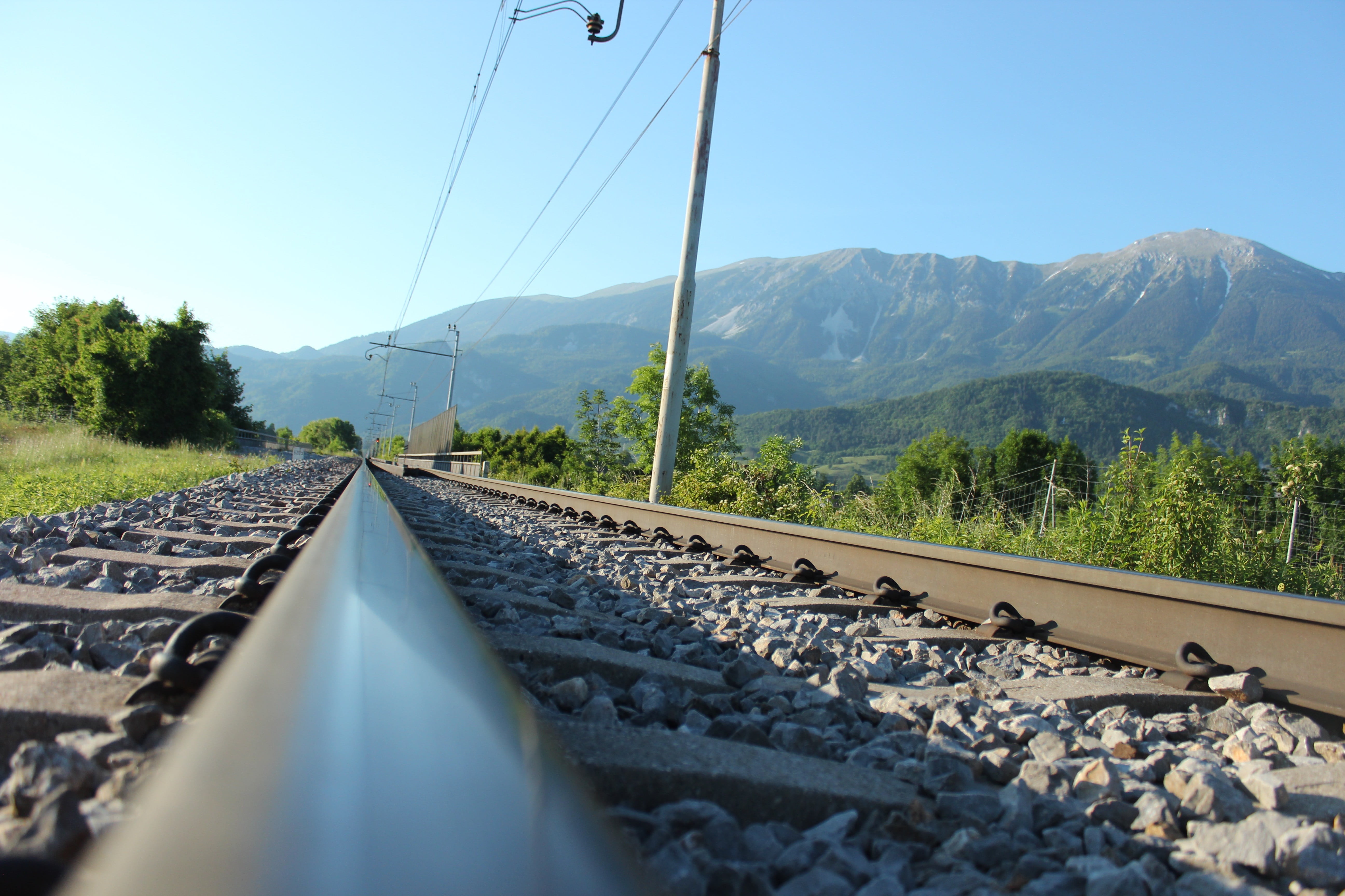 electric wiers, mode of transportation, boat, train - vehicle, track, railway, train, rail transportation, electricity, transportation, diminishing perspective, HD Wallpaper