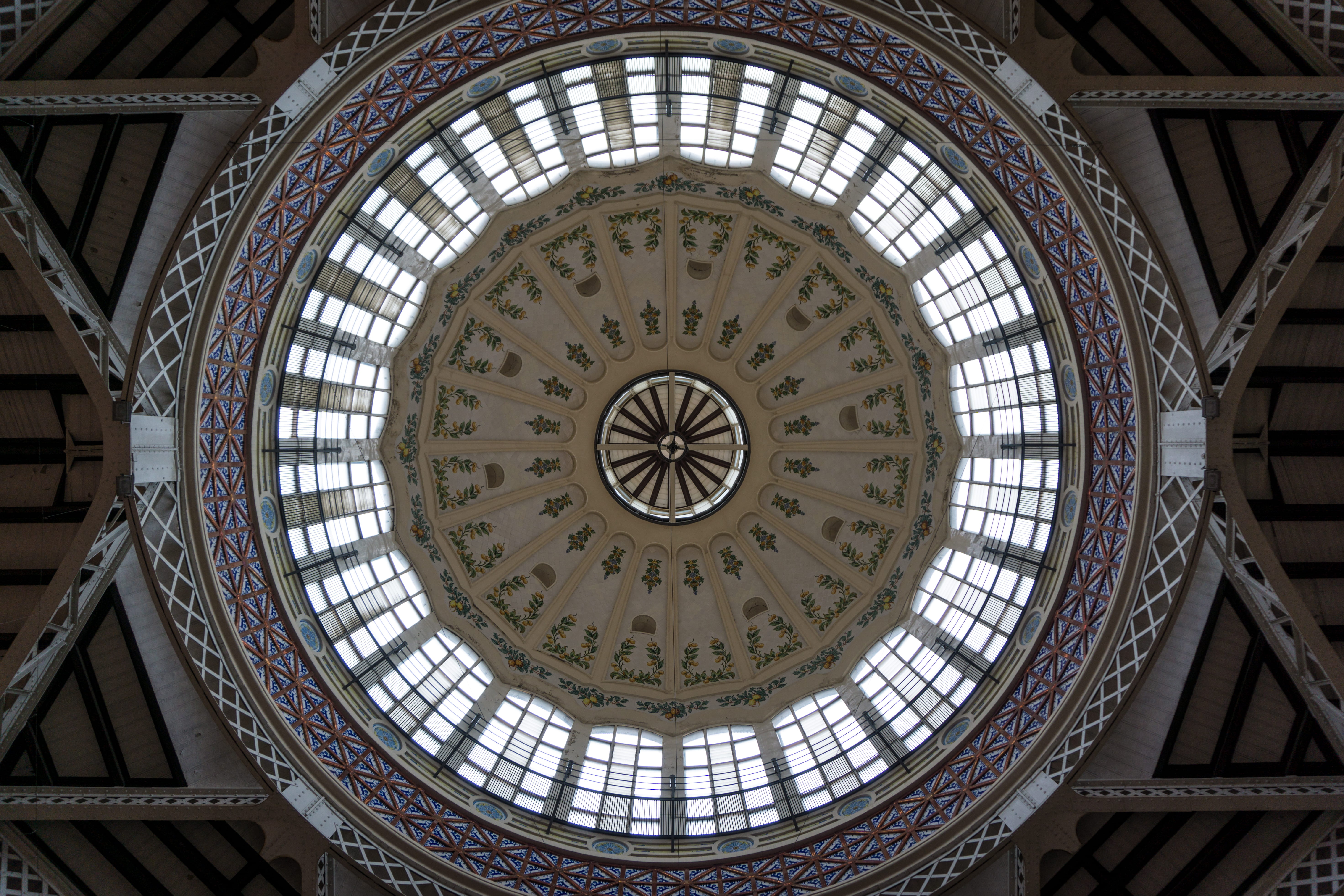cupola, 5K, detail, design, pattern, spain, ornate, architecture, clock tower, circle, built structure, vault ceiling, central, ceiling, indoors, day, HD Wallpaper