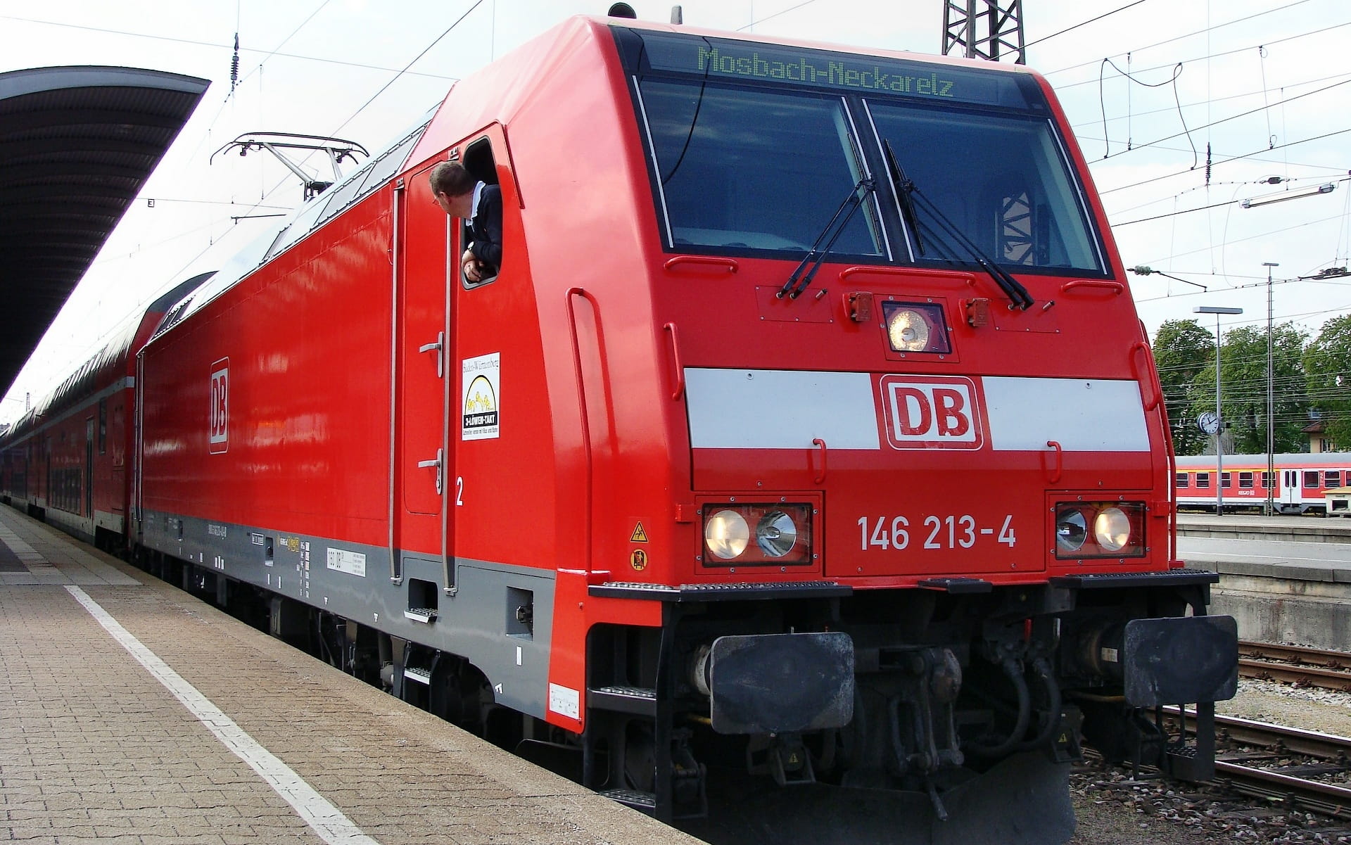 nature, Hbf, rail transportation, railroad Station Platform, speed, passenger train, hbf ulm, platform, land vehicle, 1080P, travel Locations, Br 146, HD Wallpaper