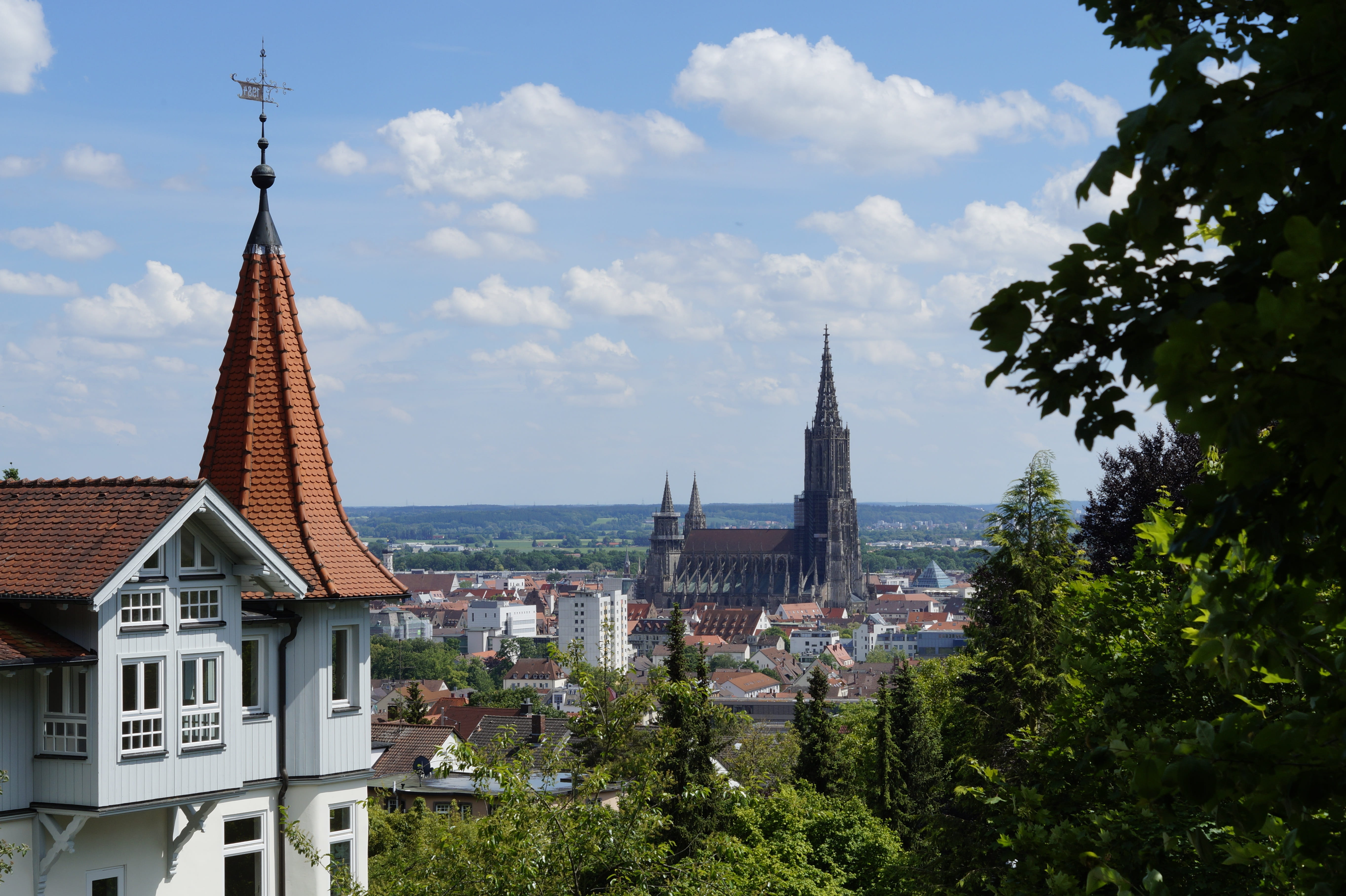 architecture, city view, sky, built structure, ulm cathedral, steeple, city, cityscape, 5K, wilhelmsburg, building, villa, cloud - sky, nature, building exterior, HD Wallpaper