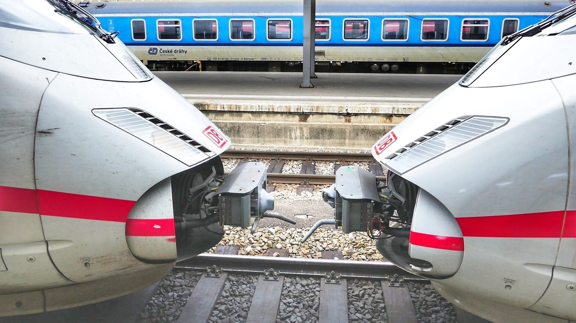 train - vehicle, day, outdoors, drive, munich, mode of transportation, travel, traffic, railway station, metal, vehicle, 1080P, no people, track, railway, HD Wallpaper