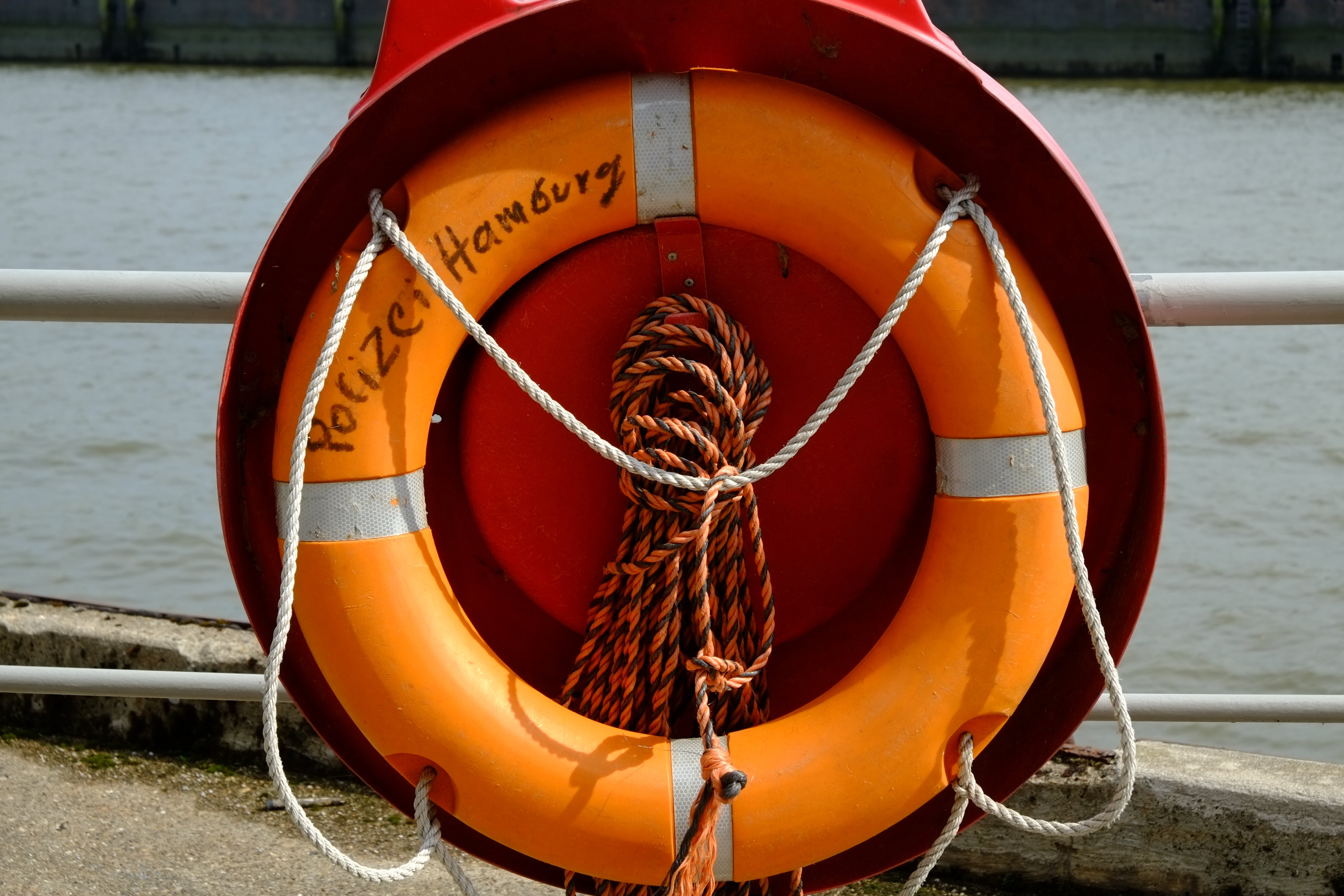 close, protection, knot, colorful, mode of transportation, nature, outdoors, woven, accessories, detention, day, 4K, ship accessories, railing, port, rope, HD Wallpaper