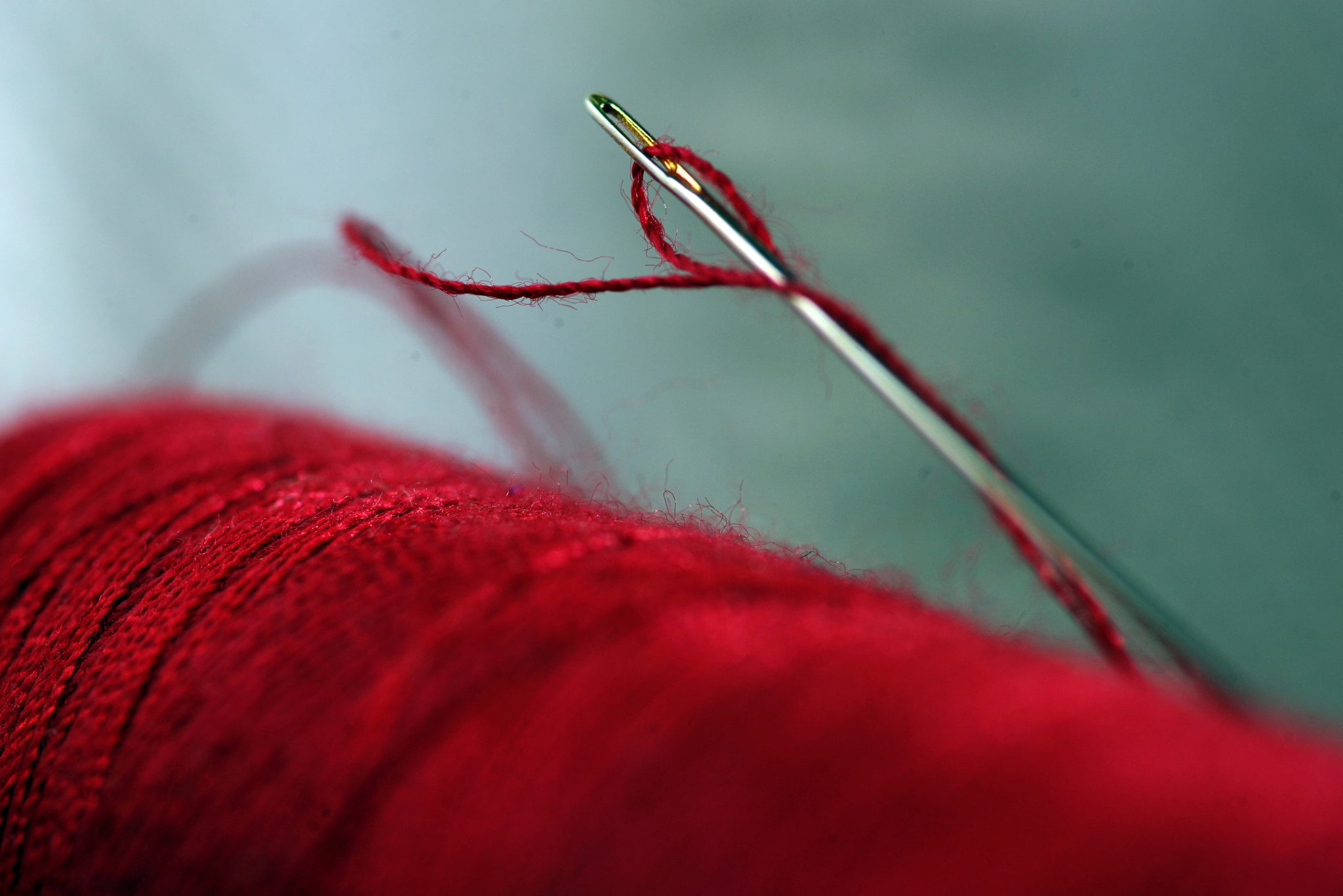 day, abstract, macro, art and craft, material, spool, red, creativity, craft, textile, no people, studio shot, wool, close-up, Needle, thread, indoors, HD Wallpaper