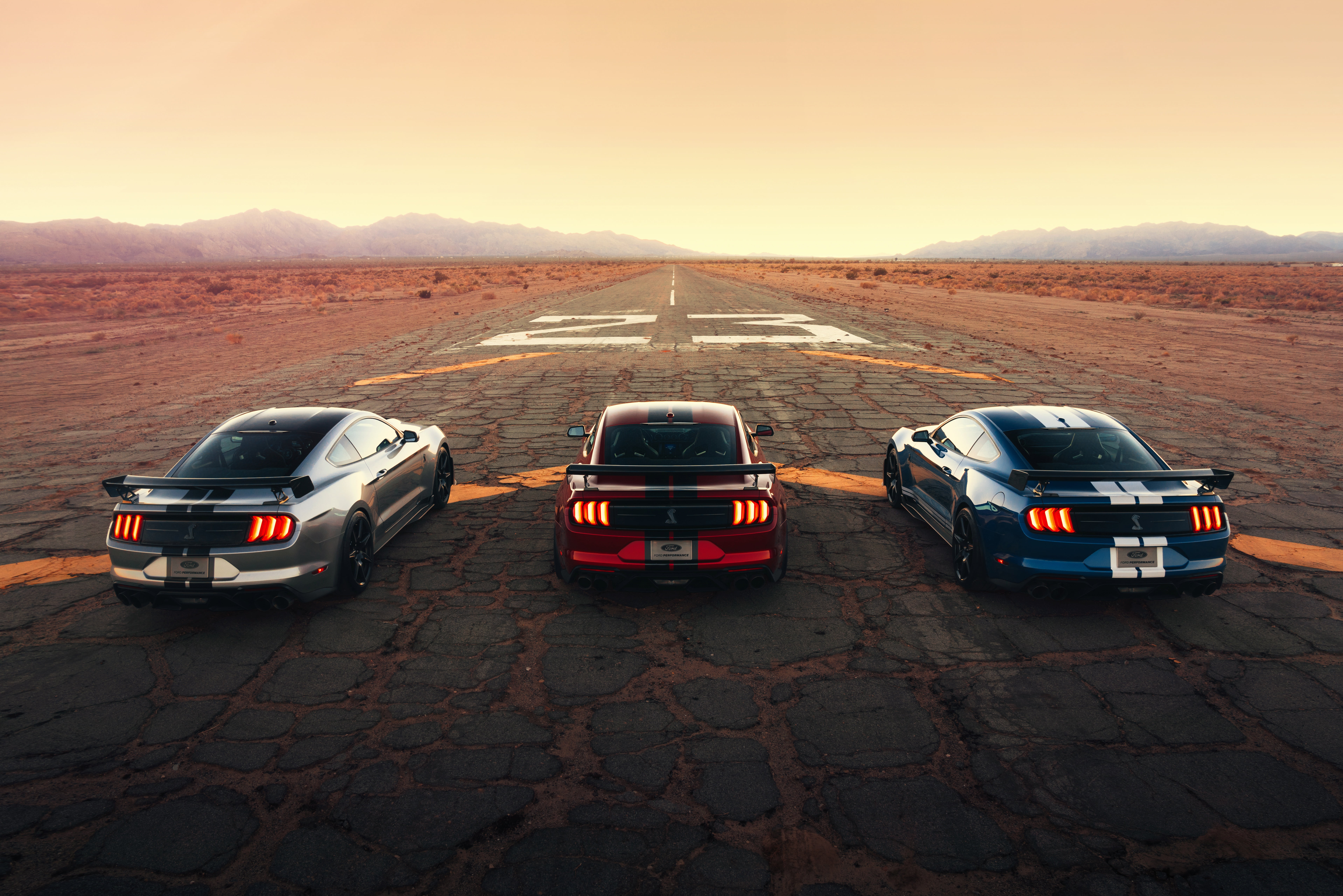 style, 5K, machine, strips, spoiler, asphalt, the sky, coupe, Ford Mustang Shelby GT500, markup, start, mountains, road, HD Wallpaper