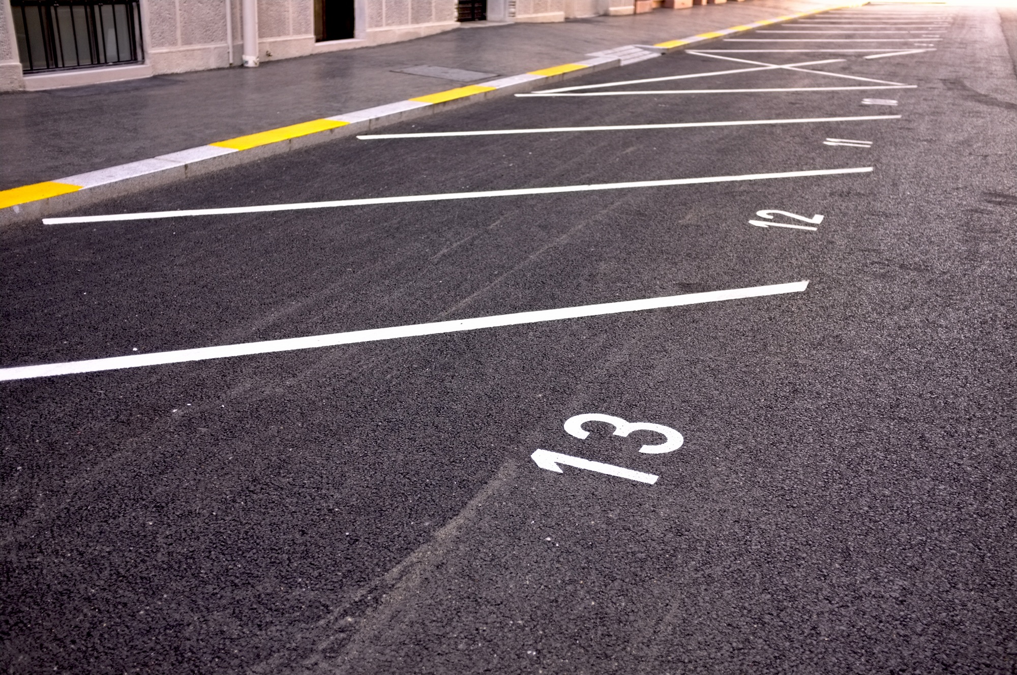 track and field, asphalt, city, road, symbol, budapest, parking line, sports track, sport, sign, competition, outdoors, road marking, pavement, the markup, HD Wallpaper