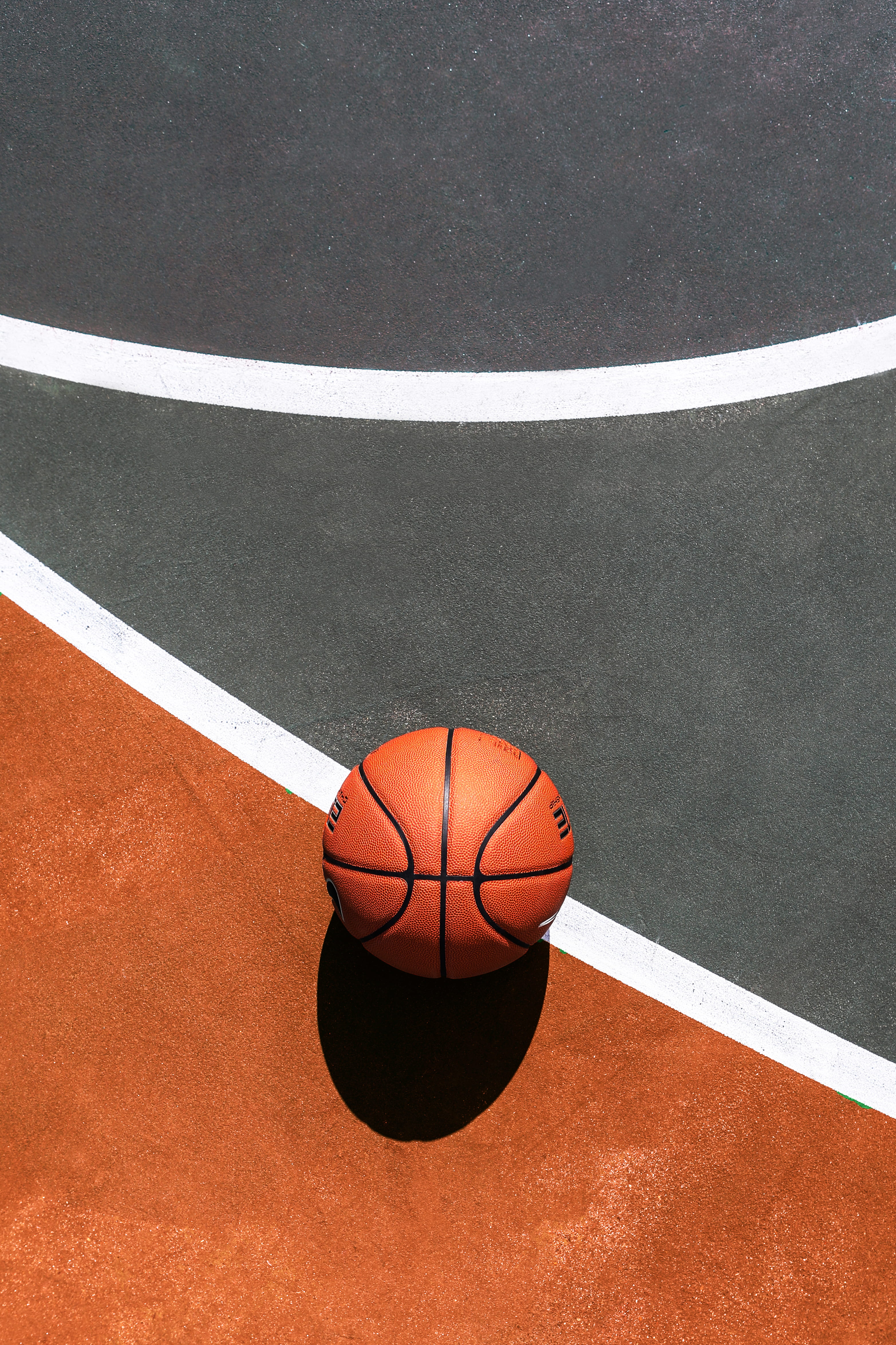 orange color, dividing line, no people, ball, single line, white color, sport, professional sport, high angle view, basketball - sport, day, competitive sport, Phone HD Wallpaper