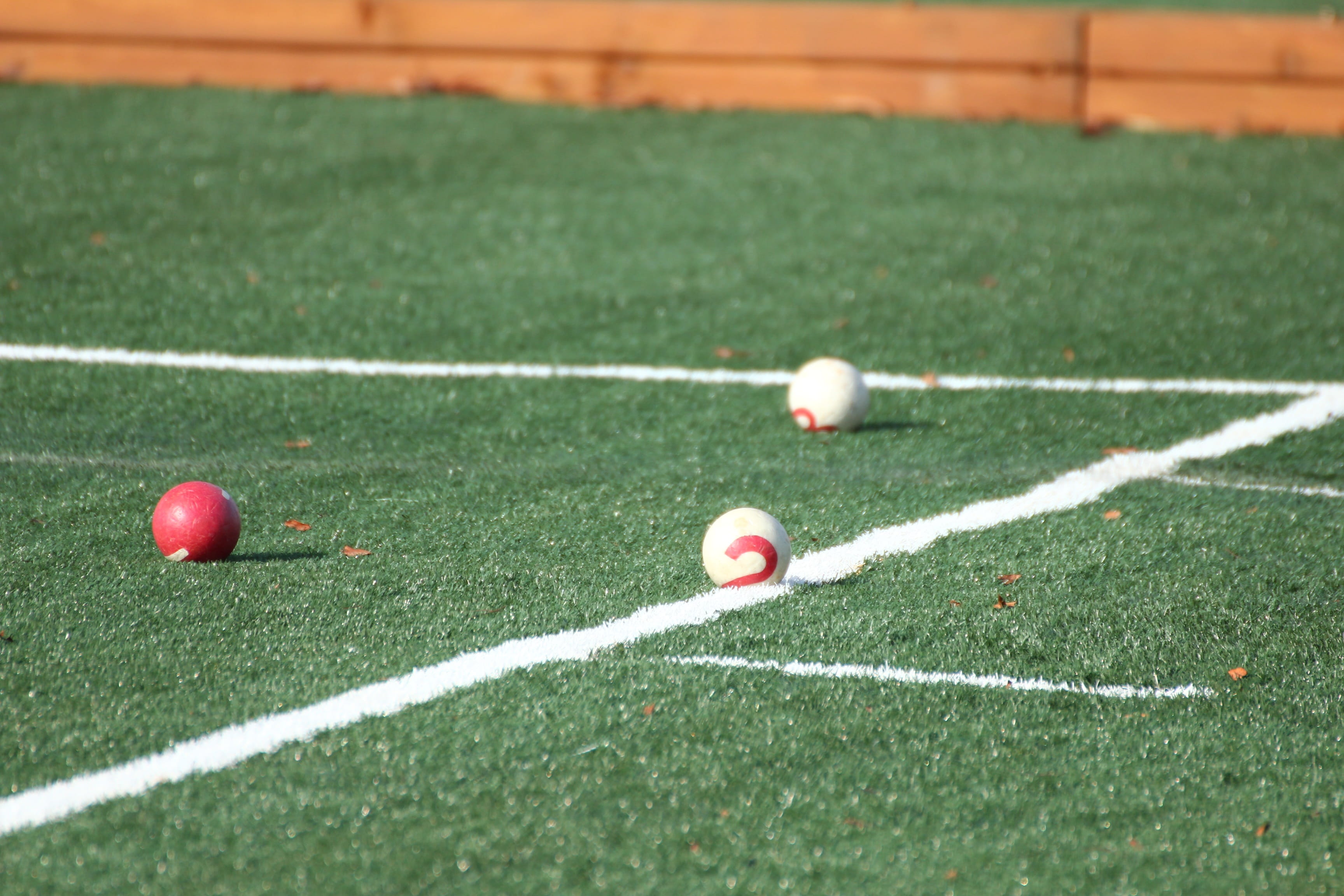 plant, single line, Sport, 2K, absence, playing field, nature, green color, day, ball, white color, competition, team sport, turf, grass, close-up, yard line - sport, HD Wallpaper