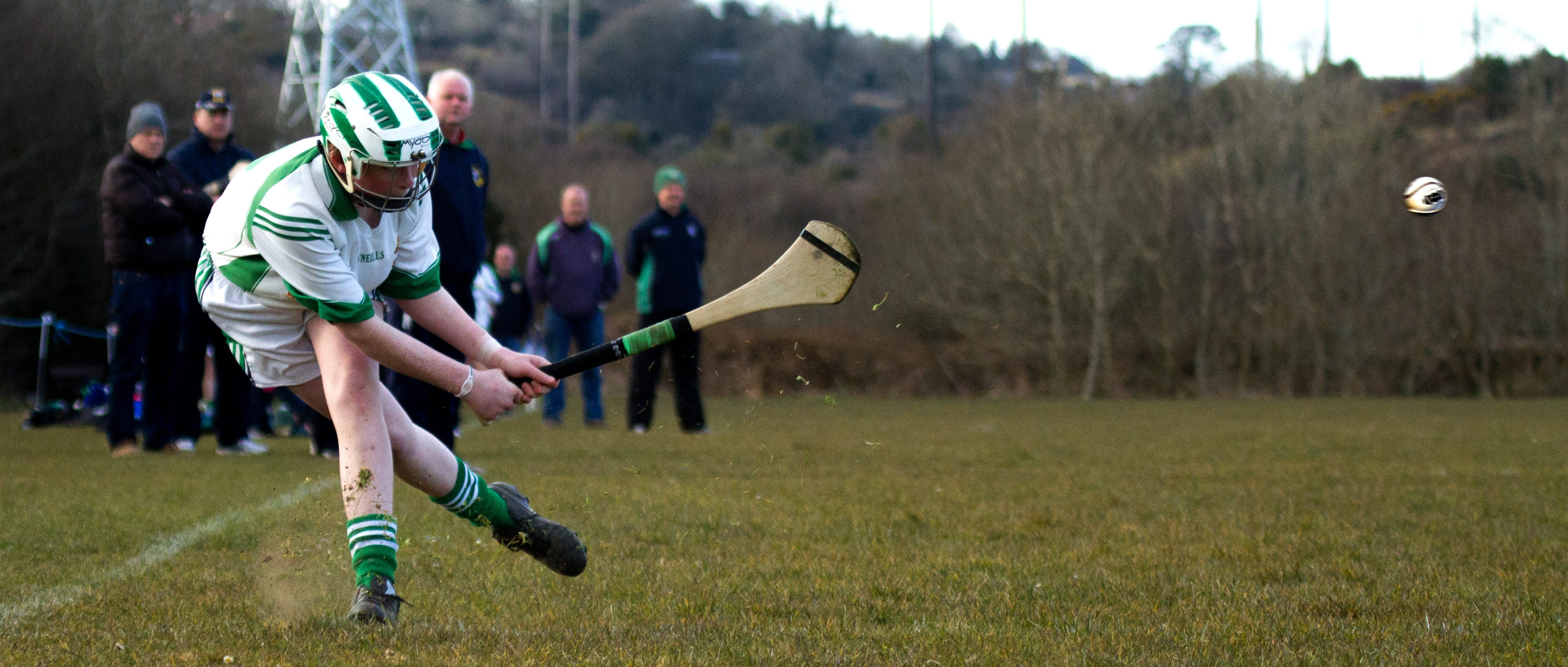 focus on foreground, Hurling, men, 4K, Sideline, nature, Game, competition, teenage boys, one person, running, plant, child, day, boys, outdoors, adolescence, HD Wallpaper