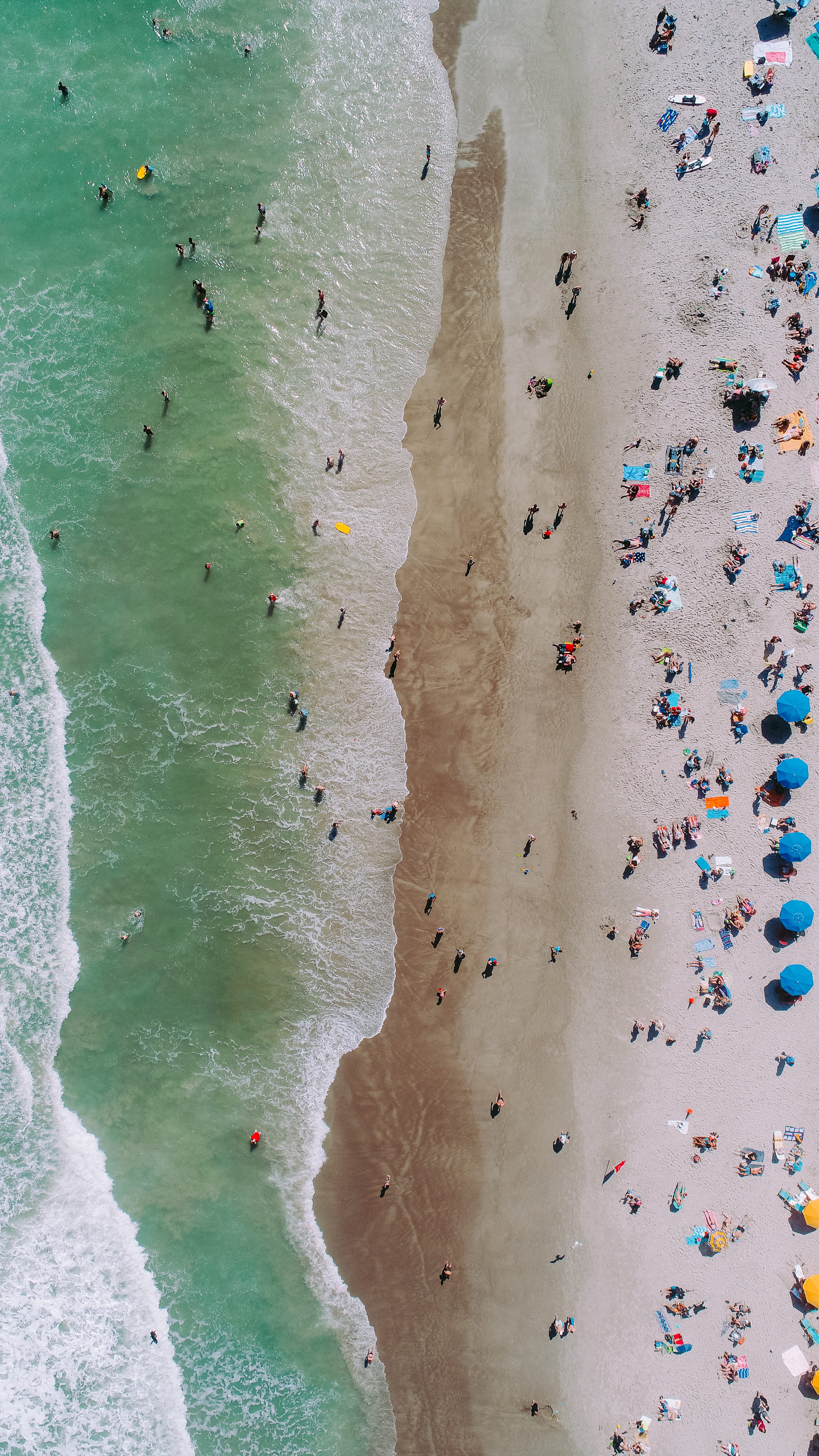 umbrella, travel, nature, sand, vacation, view, from above, sunbathing, sea, sport, drone view, high angle view, extreme sports, people, no people, holiday, Phone HD Wallpaper