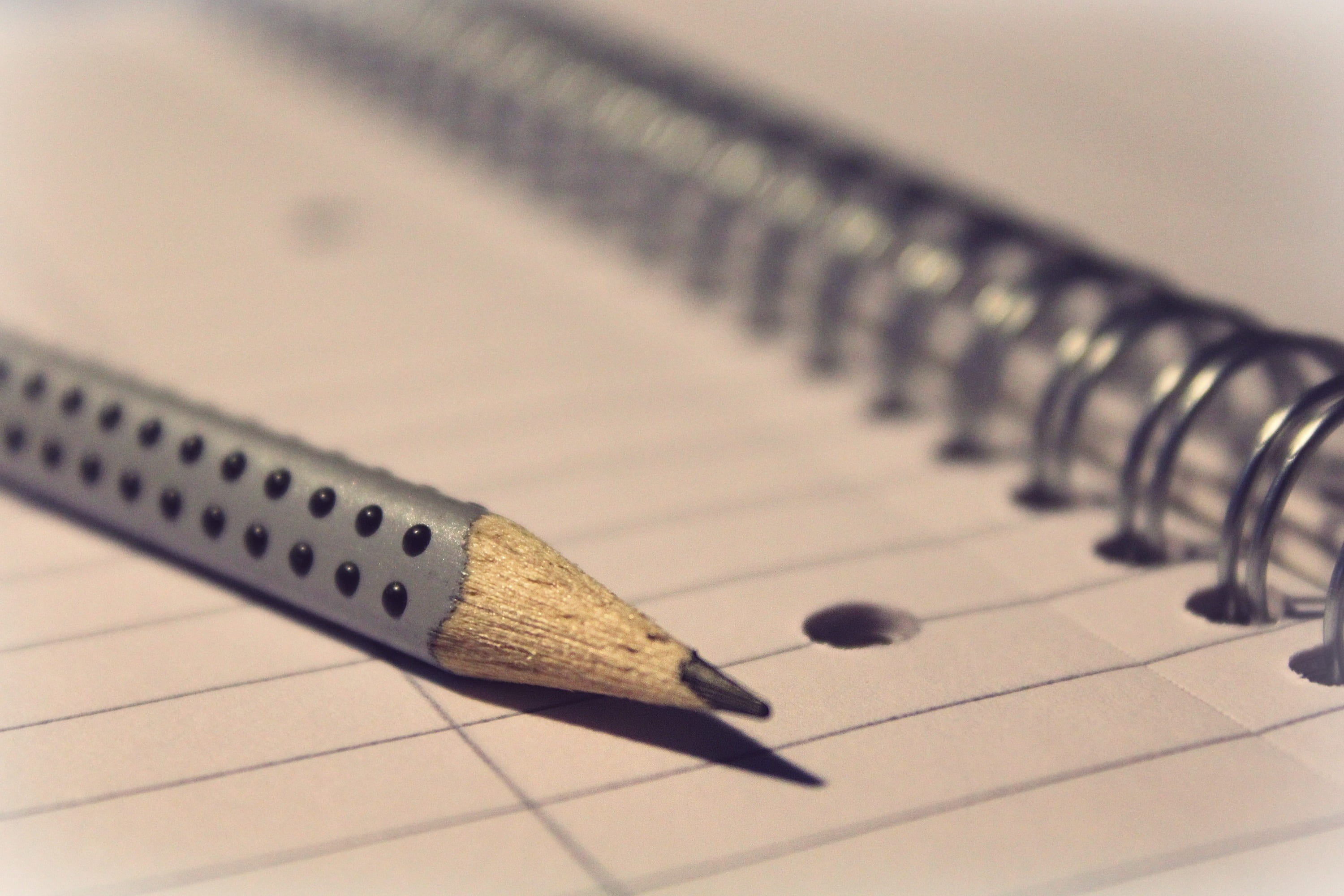single object, 2K, in a row, paper, extreme close-up, folder, spiral, grey, ring binders, black color, work, no people, spiral notebook, close-up, selective focus, HD Wallpaper