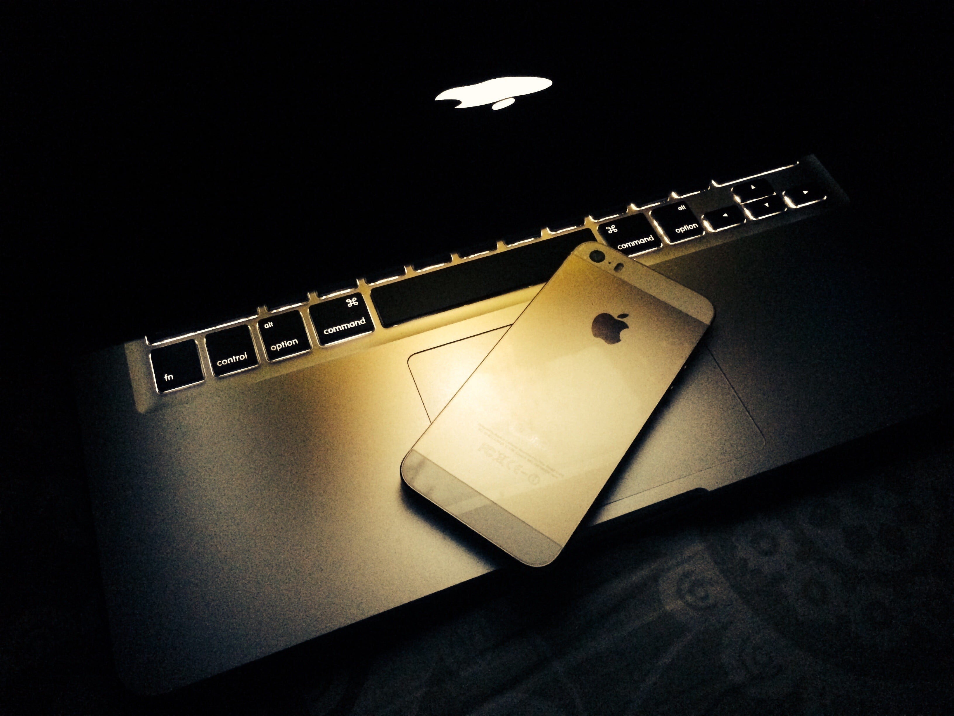 music, copy space, close-up, connection, no people, studio shot, computer network, gold, black background, internet, 2K, business, MacBook, iPhone 5S, HD Wallpaper