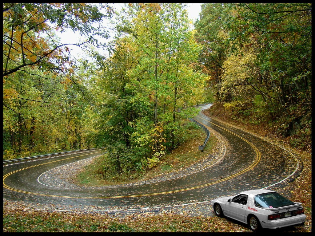 hairpin turns car fall trees road, no people, auto post production filter, motor vehicle, autumn, beauty in nature, road, land vehicle, change, growth, HD Wallpaper