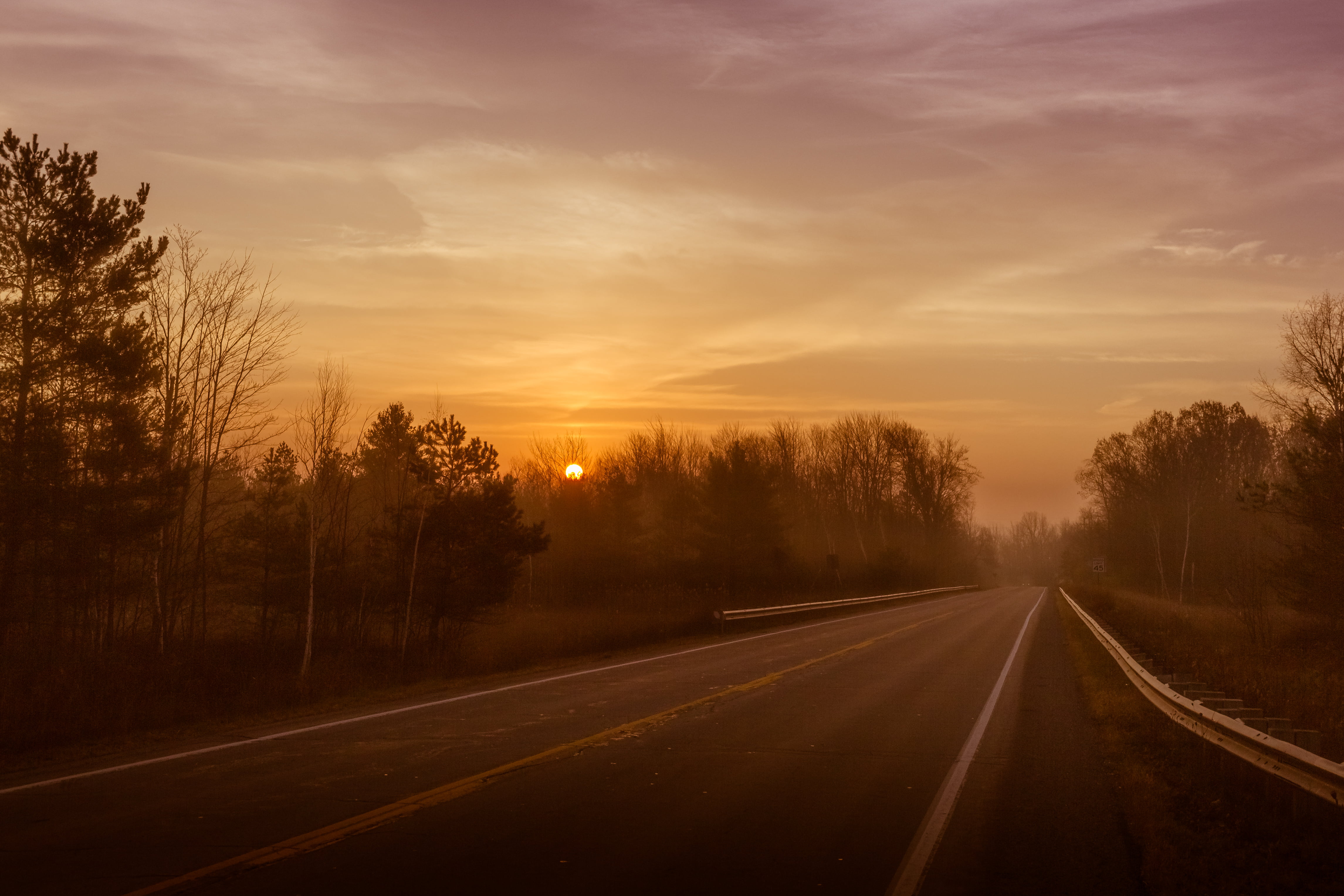 EF, drive, transportation, Este, sunset, sky, sun  sun, diamond, guardrail, mist, asphalt, nature, forest, scenics, stained, highway, outdoors, rural Scene, HD Wallpaper