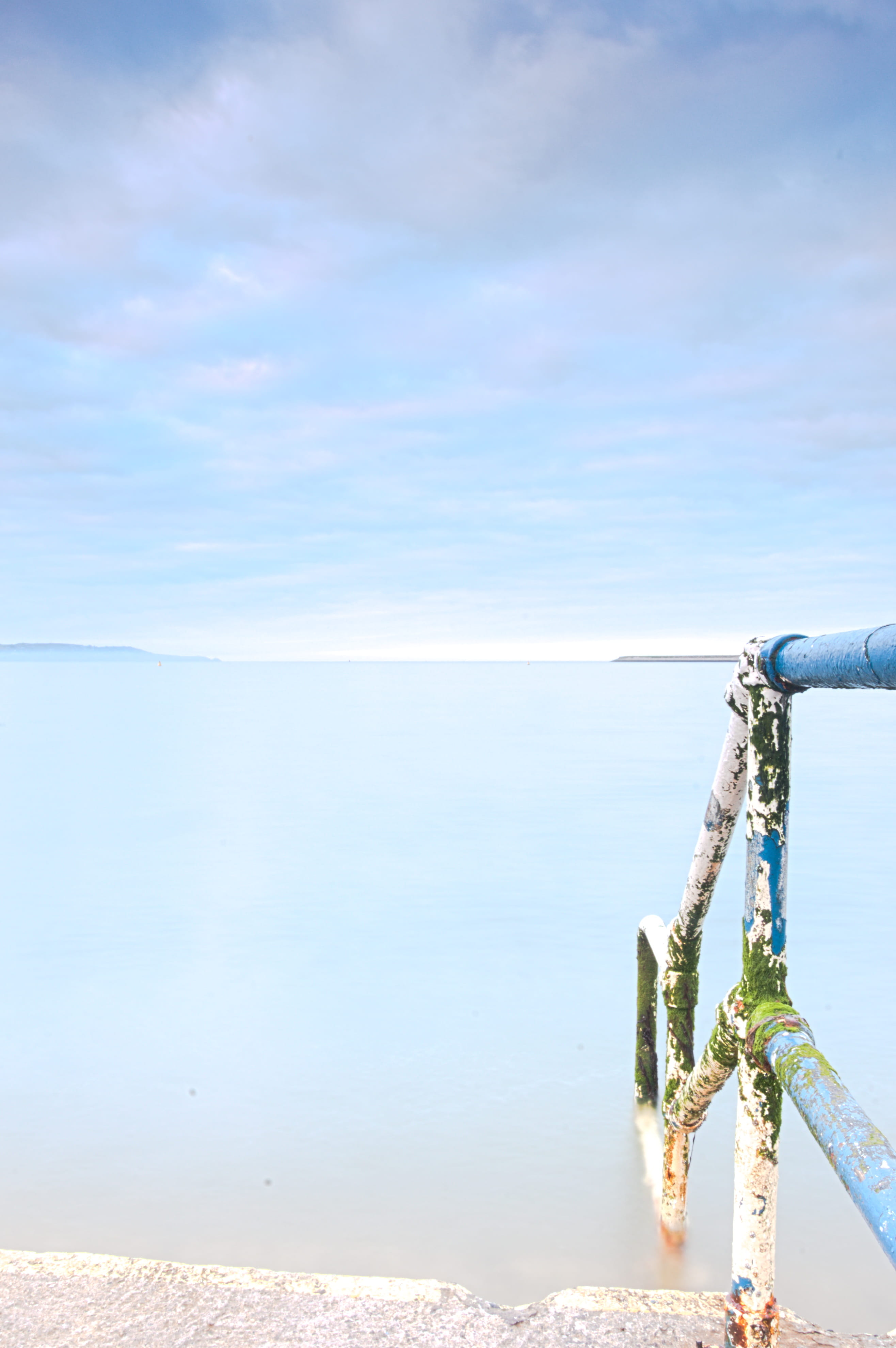 guardrail, sky, day, beauty in nature, no people, blue, water, horizon, cloud - sky, seapoint beach, ireland, nature, horizon over water, scenics - nature, Phone HD Wallpaper