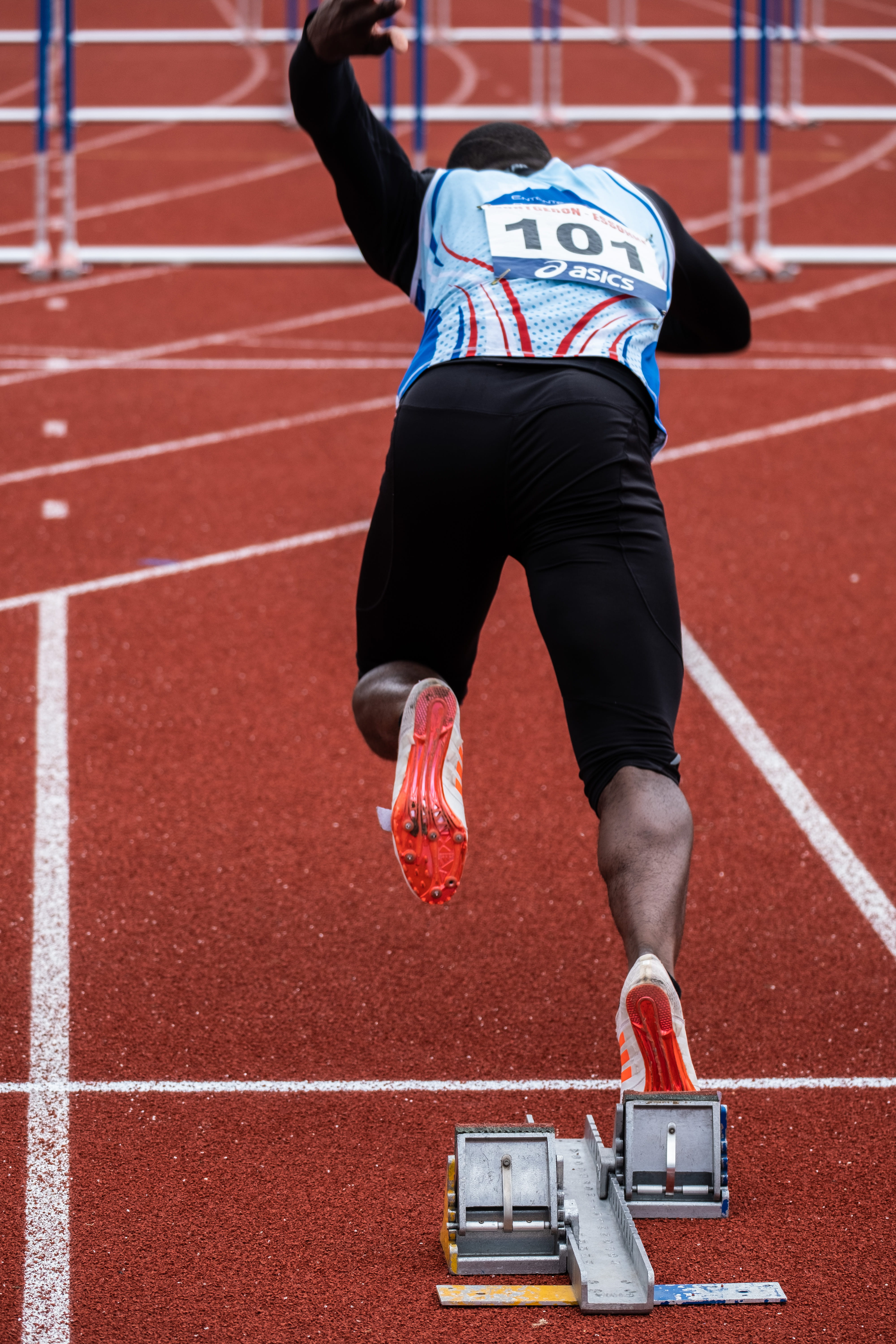 track and field, sports race, human, france, human limb, track and field athlete, sport, effort, sports clothing, blur, clothing, competitive sport, running track, Phone HD Wallpaper